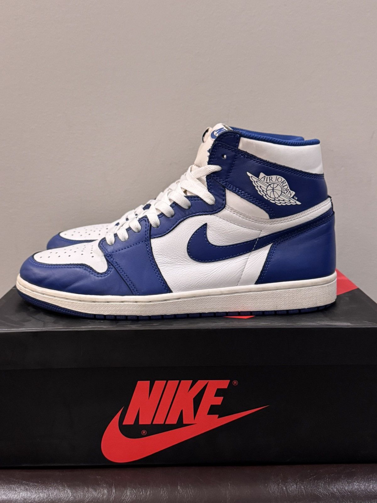 Nike Air Jordan 1 Retro High OG STORM BLUE Size US 10.5 / EU 43-44 - 2 Thumbnail