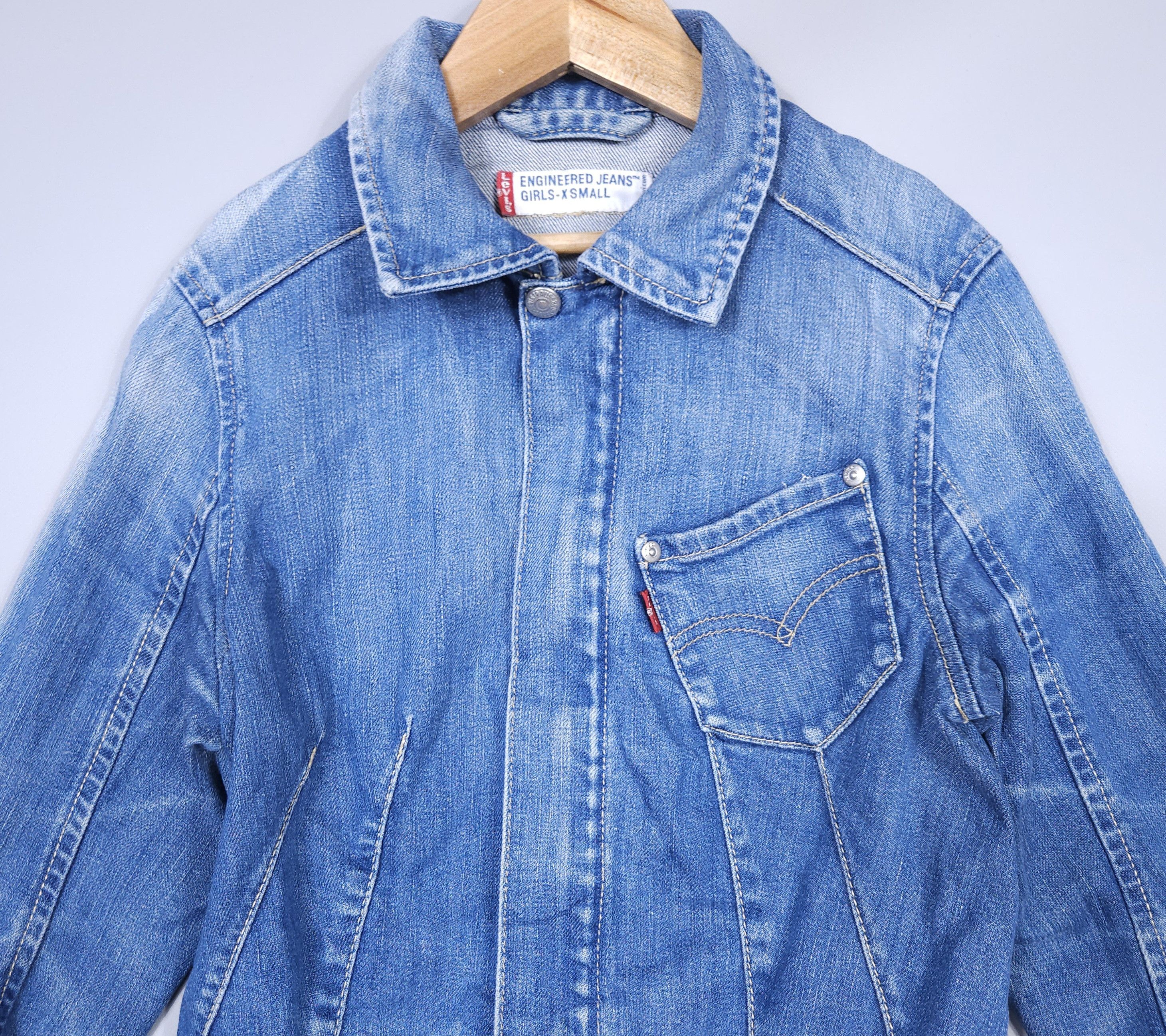 Levi's Vintage Levis Engineered Jeans Jacket Womens size XS Size XS / US 0-2 / IT 36-38 - 2 Thumbnail