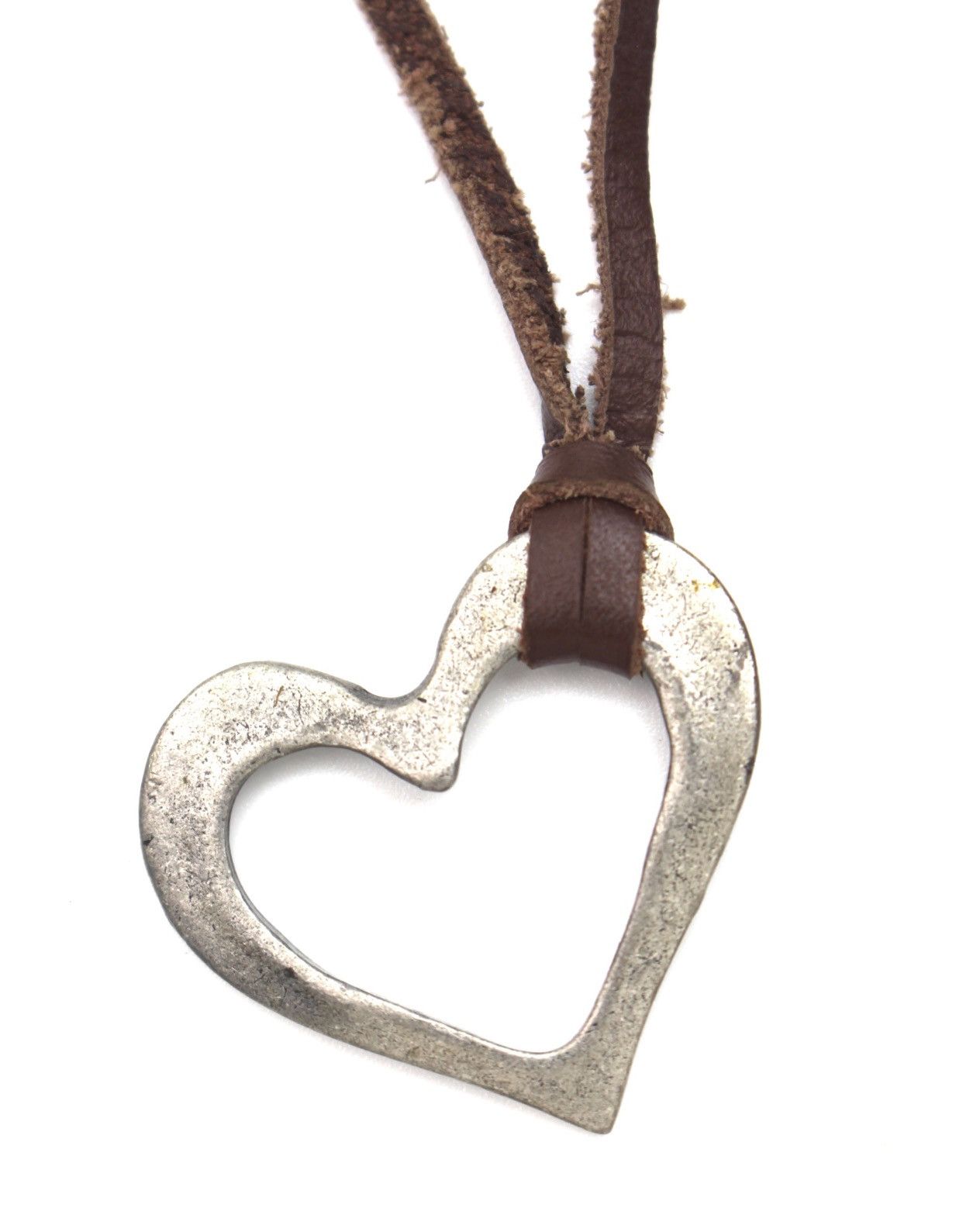 Hysteric Glamour 2000S JAPANESE MADE OPEN HEART LEATHER CORD NECKLACE Size ONE SIZE - 3 Thumbnail