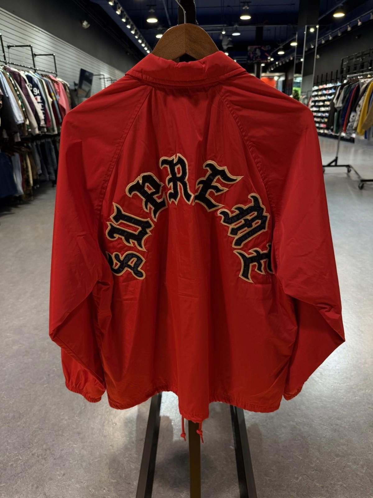 Supreme SUPREME OLD ENGLISH ARC COACHES JACKET SIZE MEDIUM NEW Size US M / EU 48-50 / 2 - 3 Thumbnail