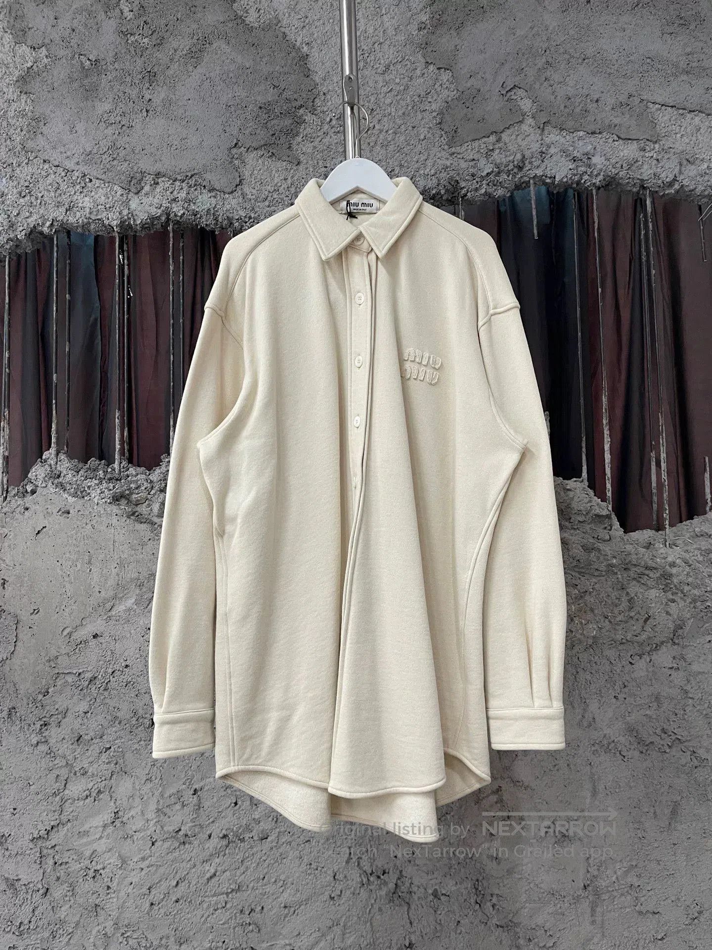 Miu Miu Miumiu White Thick Shirt Size S. Size S / US 4 / IT 40 - 1 Thumbnail