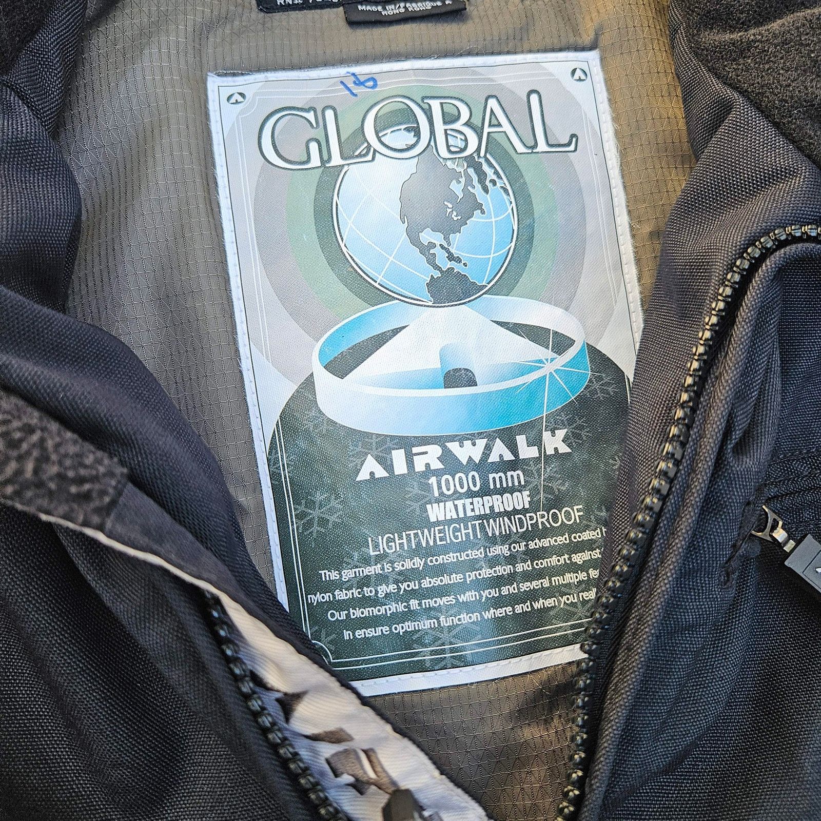 Airwalk Vintage Airwalk Outerwear Jacket Snowboard Size Large Black Size US L / EU 52-54 / 3 - 4 Thumbnail