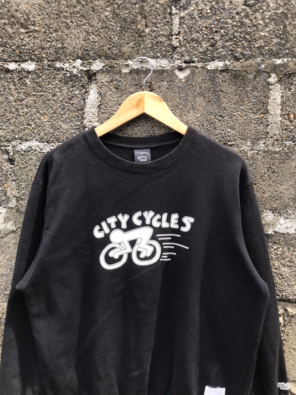 Keith Haring Vintage Y2K Keith Haring Sweatshirt Size US M / EU 48-50 / 2 - 5 Thumbnail