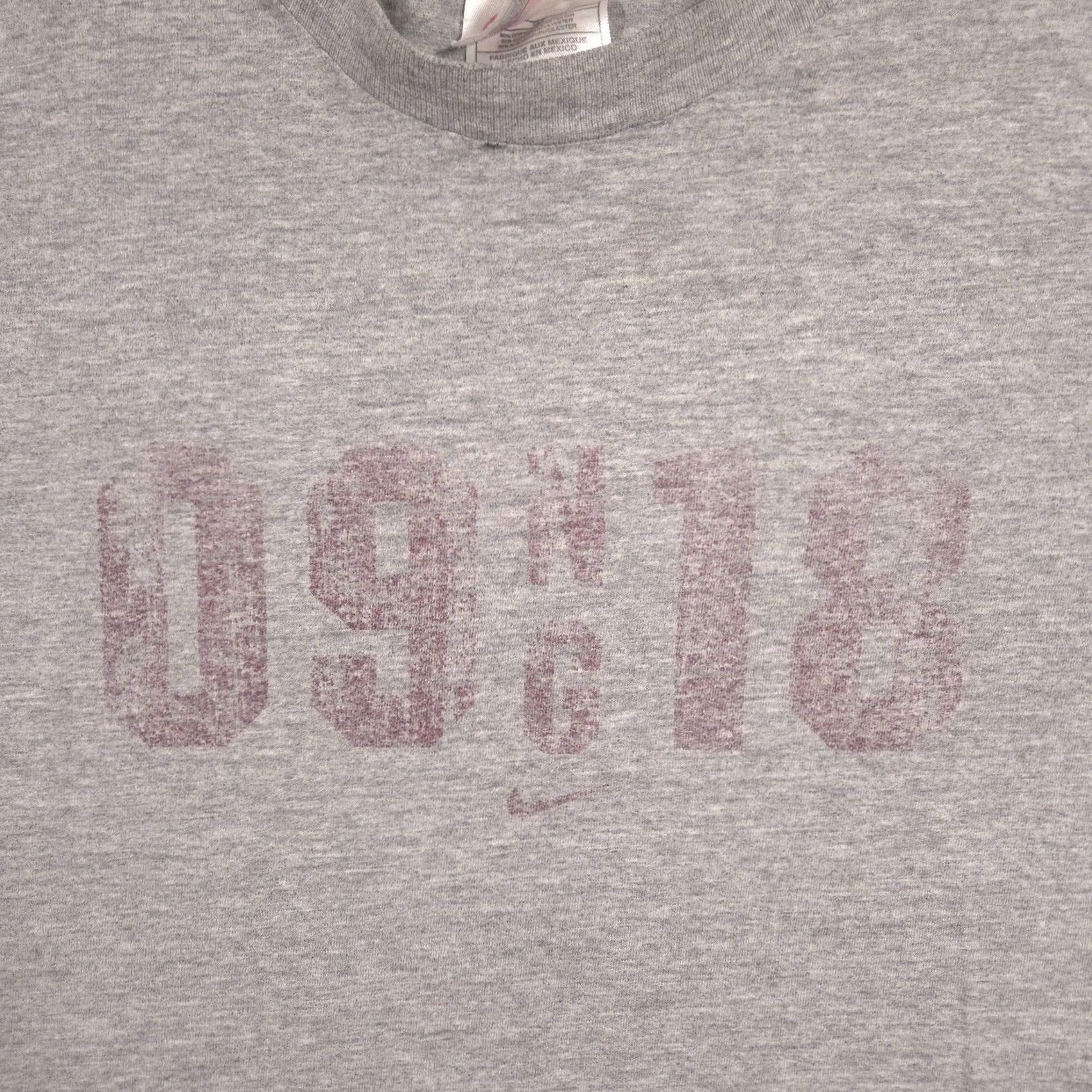 Nike Nike Shirt Mens 2XL Gray Crewneck Graphic Tee Casual Cotton Polyester Short Sleeve All Seasons 09 18 Faded Number Nike Swoosh Ladies? Size US XXL / EU 58 / 5 - 4 Thumbnail