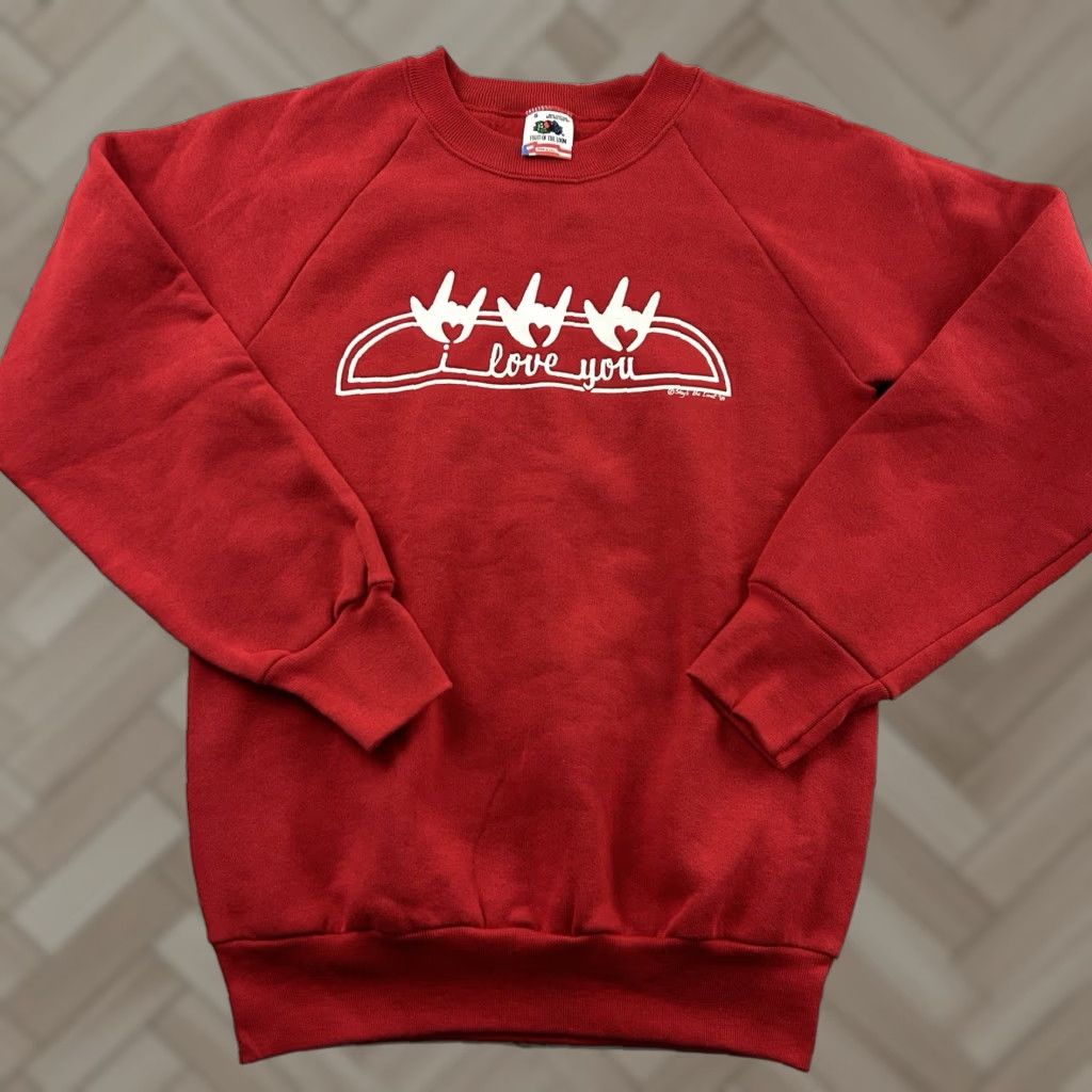 Fruit Of The Loom Vintage I Love You Sign Language Crewneck Sweatshirt Men’s Small Red FOTL Shirt Size US S / EU 44-46 / 1 - 1 Thumbnail