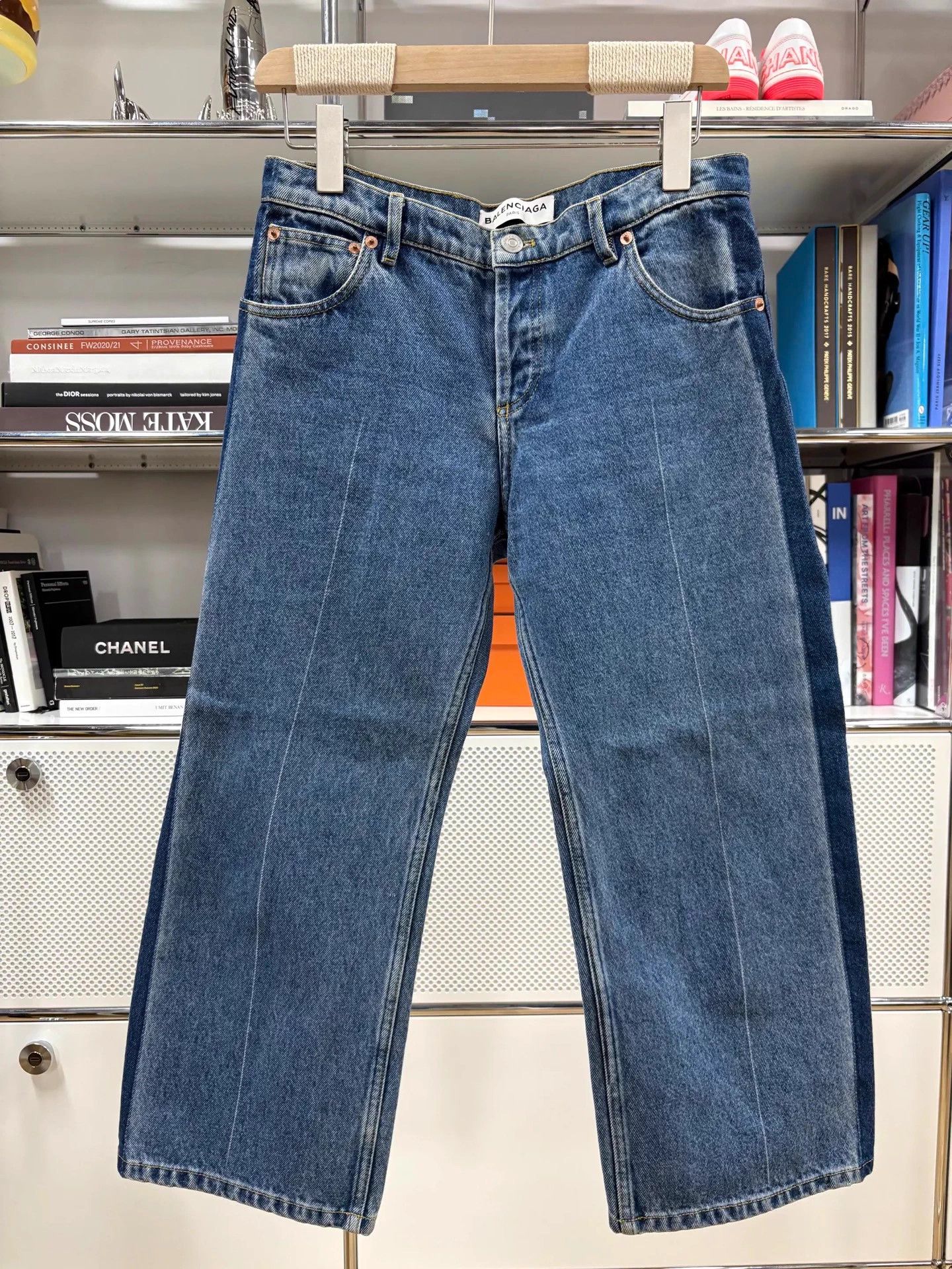 Balenciaga Balenciaga blue colorblocked straight cropped jeans 34 Size 25" / US 0 / IT 36 - 2 Thumbnail