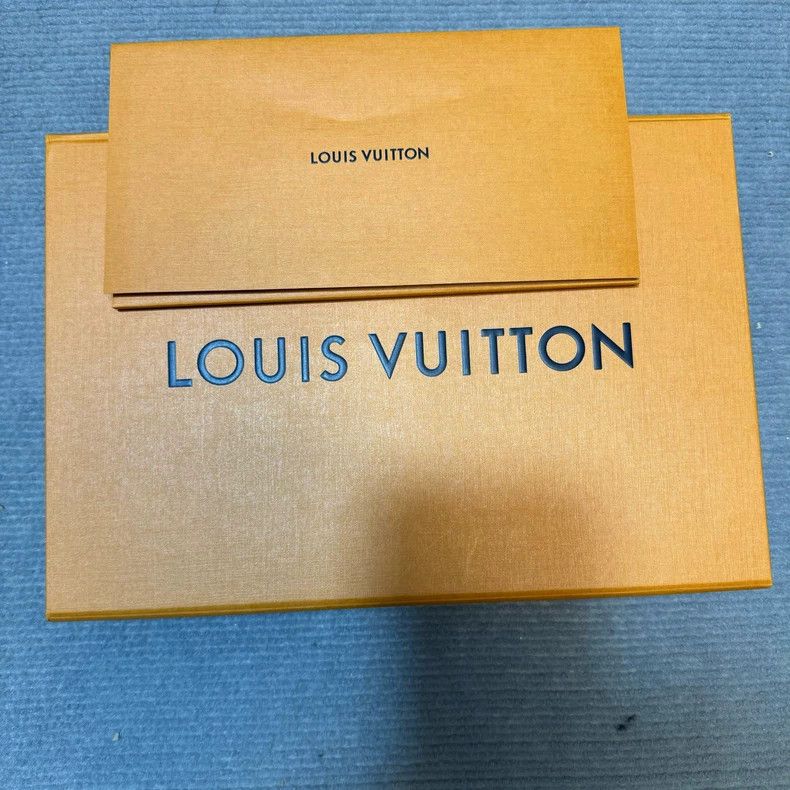 Louis Vuitton Dark grain full print long scarf