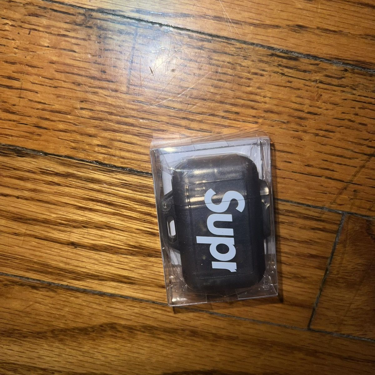 Supreme In-Hand Supreme Windmill Zag Lighter Black Size: One Size Size ONE SIZE - 4 Thumbnail