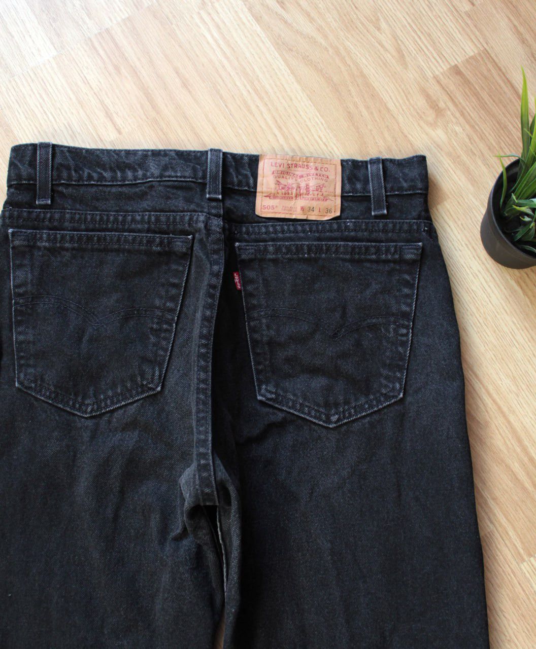 Levi's × Levi's Vintage Clothing 🔥 Levis 505 Vintage Black Denim Jeans Pants Y2K USA RARE Size US 34 / EU 50 - 2 Thumbnail