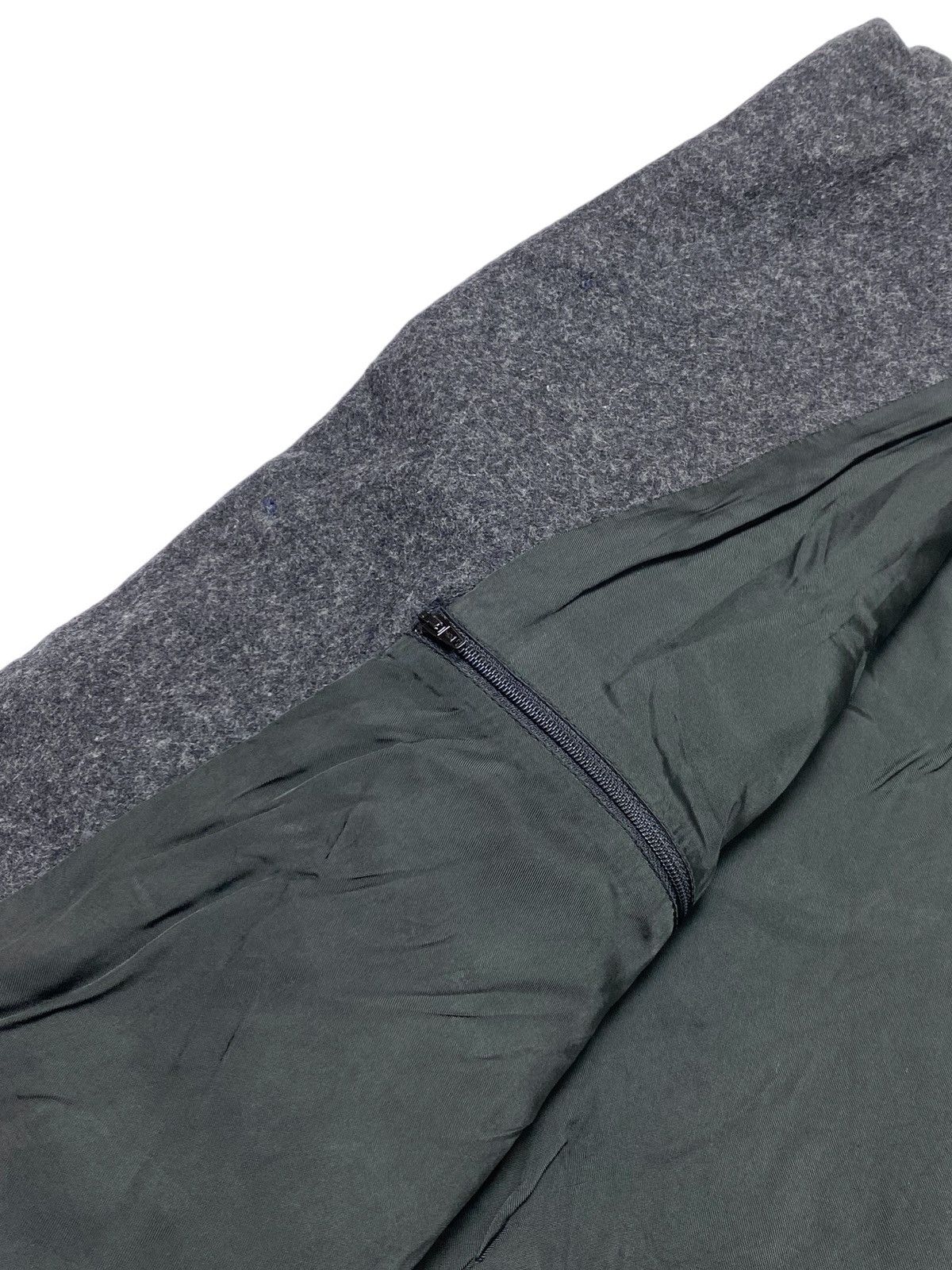 Versus Versace Vintage VERSUS VERSACE Wool Heavy Jacket Size US L / EU 52-54 / 3 - 7 Thumbnail