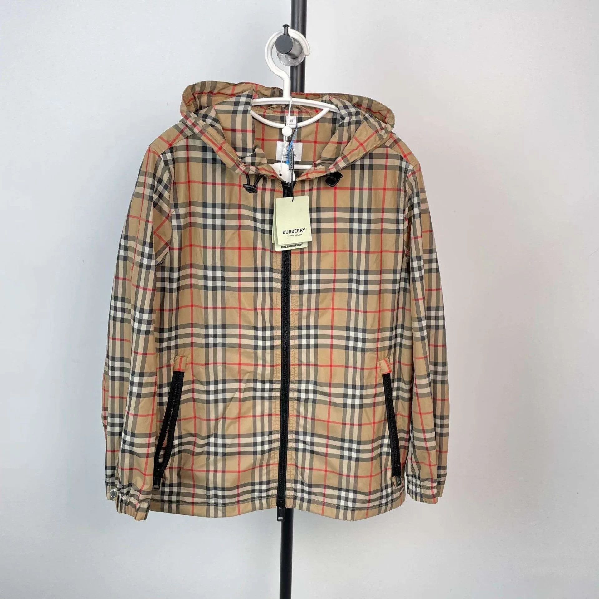 Burberry BURBERRY Classic Check Monogram Jacket Size 36 Size S / US 4 / IT 40 - 1 Thumbnail