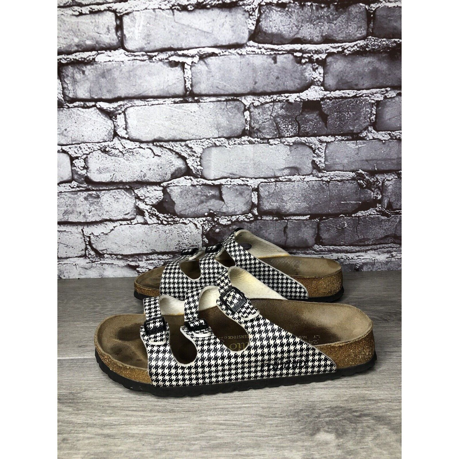 Birkenstock BIRKENSTOCK PAPILLIO Black White Leather Footbed Sandals Wom Size US 8 / IT 38 - 13 Thumbnail