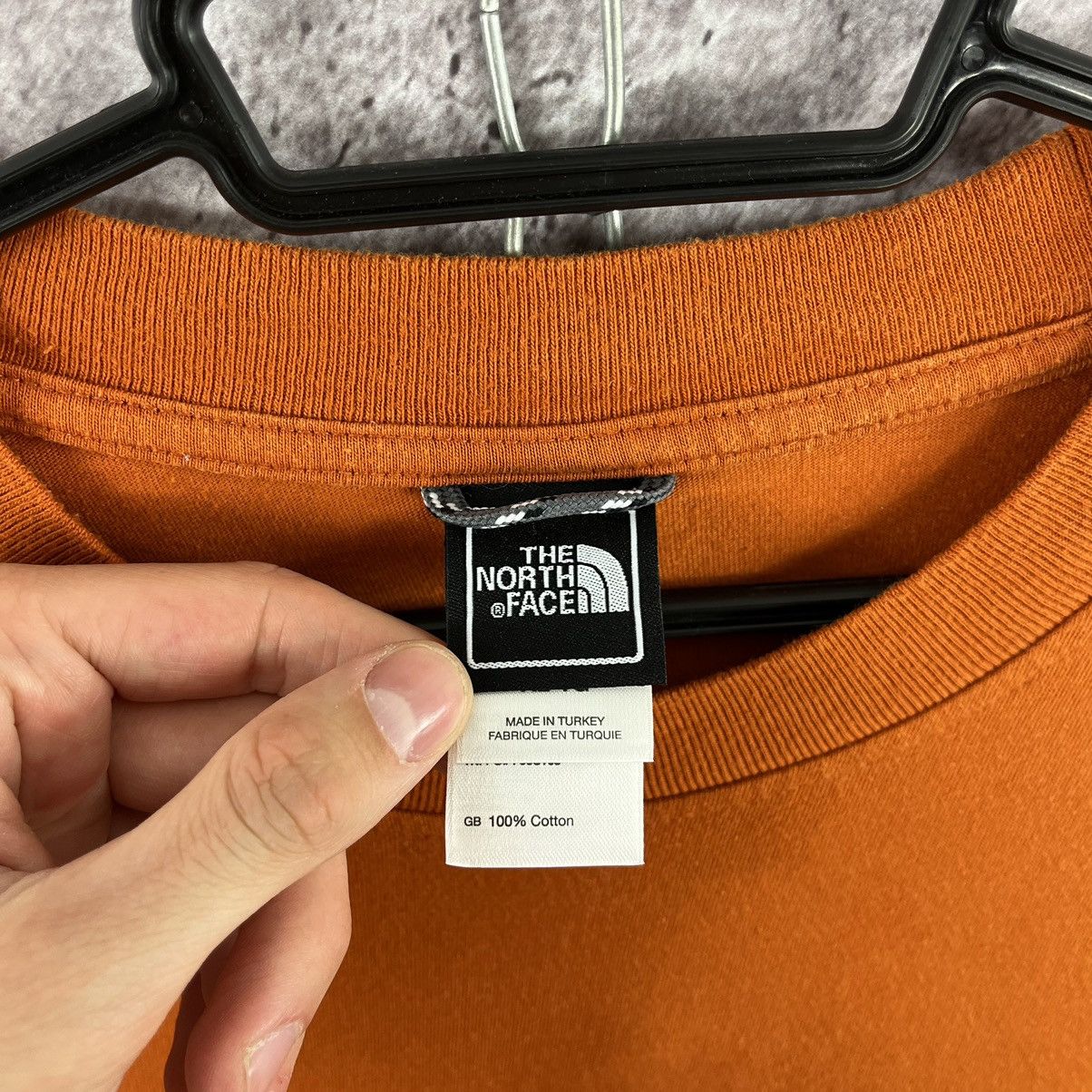 The North Face The North Face Long Sleeve Centre Logo Street Style Y2K Size US XL / EU 56 / 4 - 7 Thumbnail