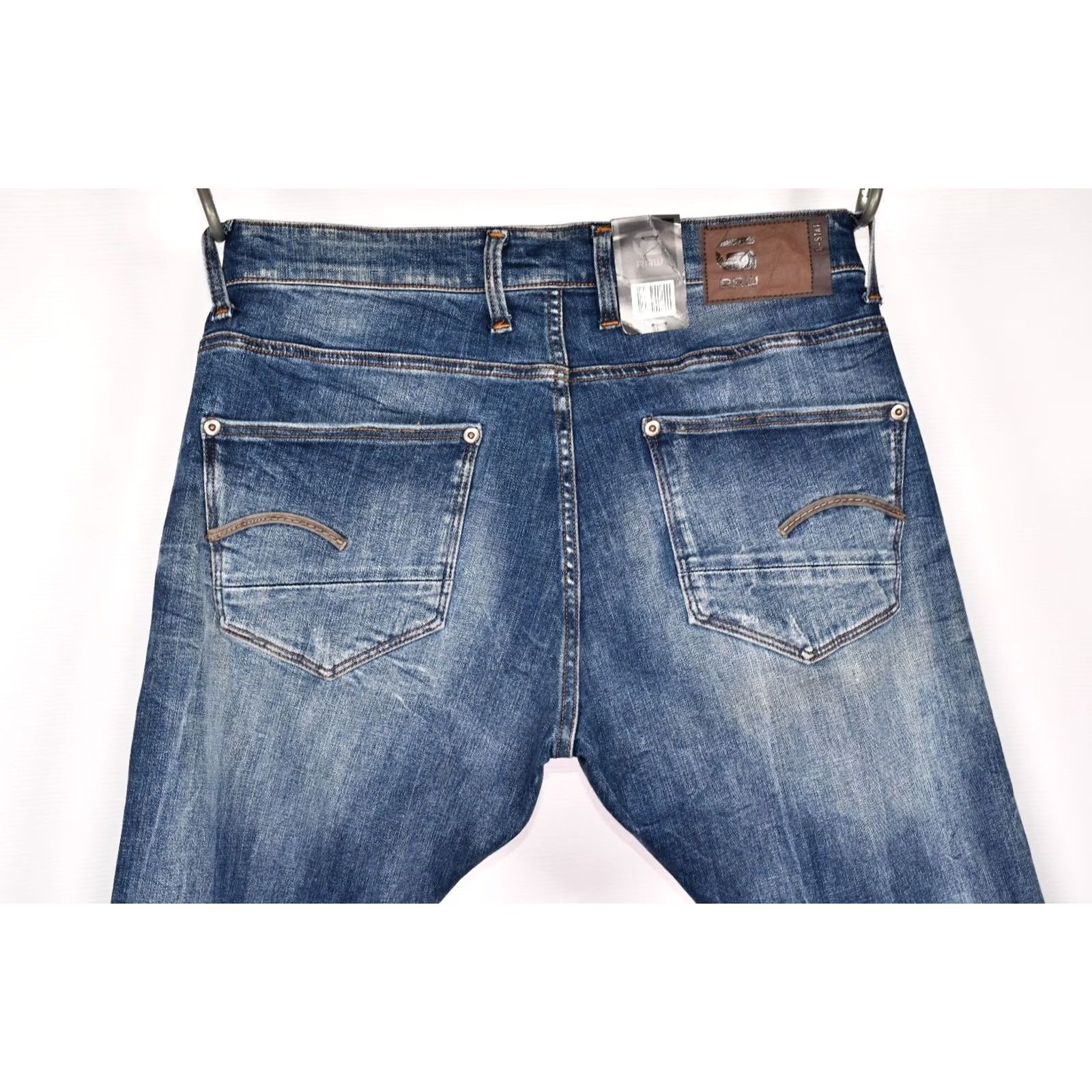 G-Star G-Star REVEND SKINNY Jeans Main Selling Point CATEGORY: Jeans | Size: W36/L32 | Color: Blue | 5-Pocket Design | Inseam 32 | Inseam 31.5" Size US 36 / EU 52 - 3 Thumbnail