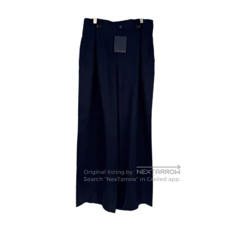 Louis Vuitton Louis Vuitton Navy blue presbyopic leather marked semi-she Size US 42 / EU 58 - 1 Thumbnail