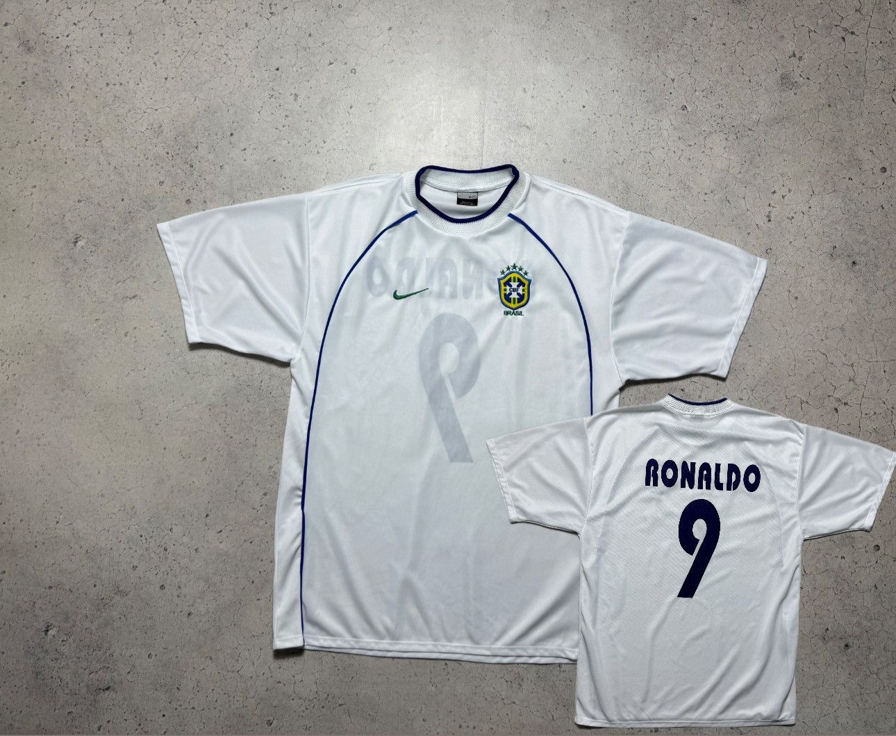 Nike Brazil Brasil Ronaldo 9 Vintage Soccer Jersey in White, Men's (Size M)
