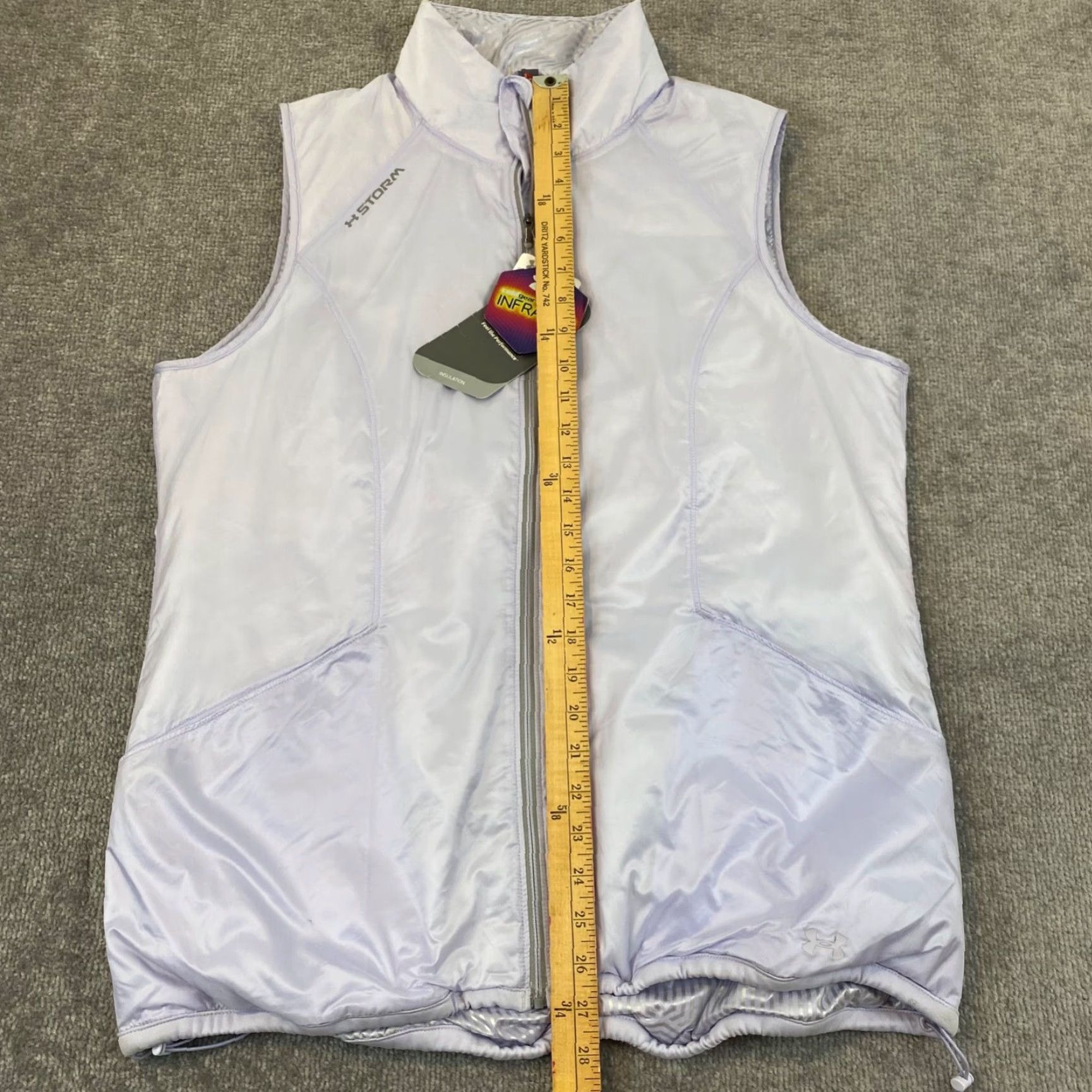 Under Armour VINTAGE? No — Under Armour Vest Women's Medium Light Purple Primaloft Puffer Infrared Zip Storm Overcoat Size L / US 10 / IT 46 - 4 Thumbnail