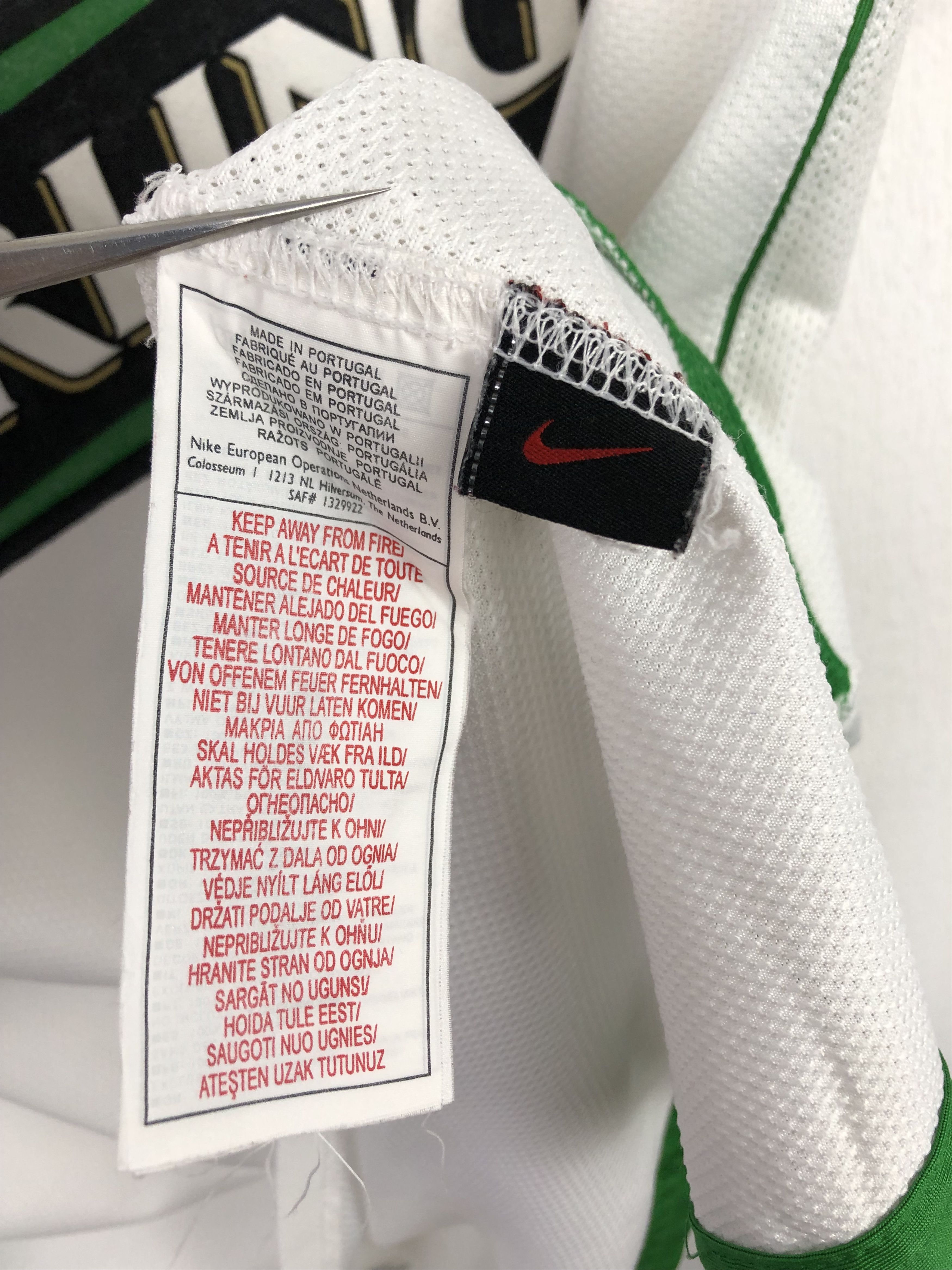 Nike Celtic Cup Shirt football shirt Soccer Nike White Jersey Size US M / EU 48-50 / 2 - 6 Thumbnail