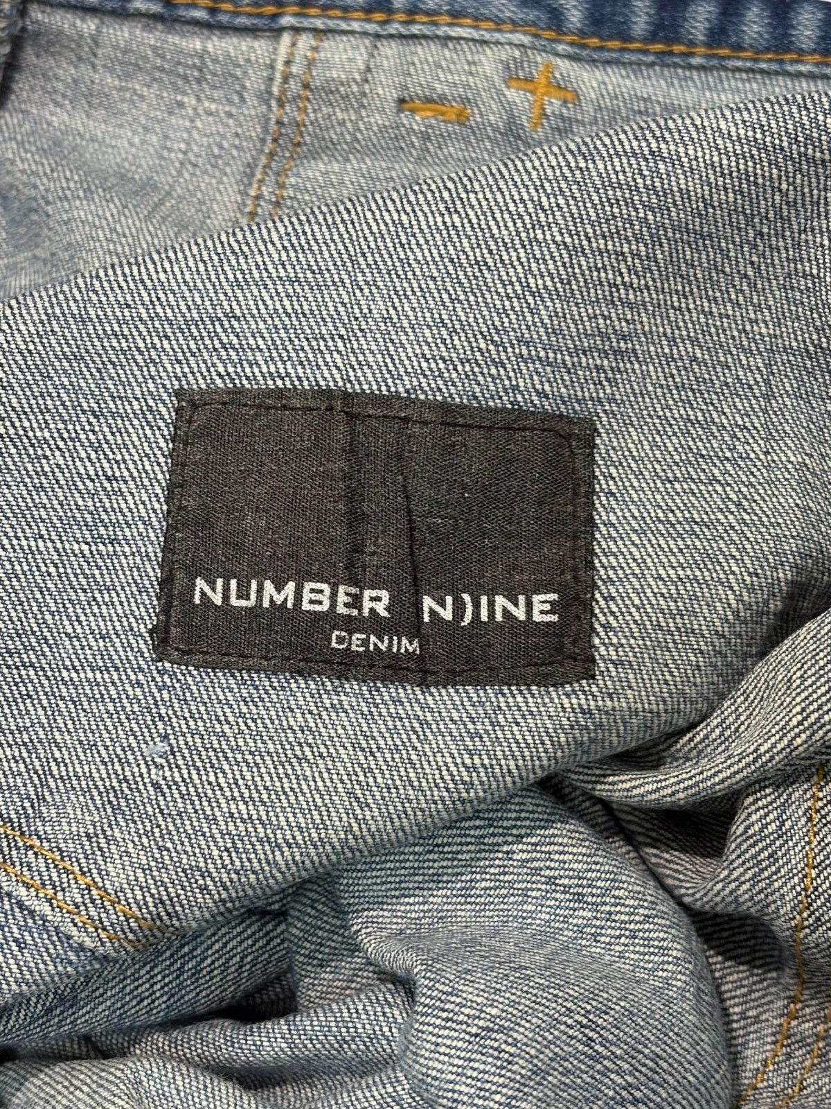 Number (N)ine Vintage Number Nine Faded Wash Distressed Jeans Size US 33 - 5 Thumbnail