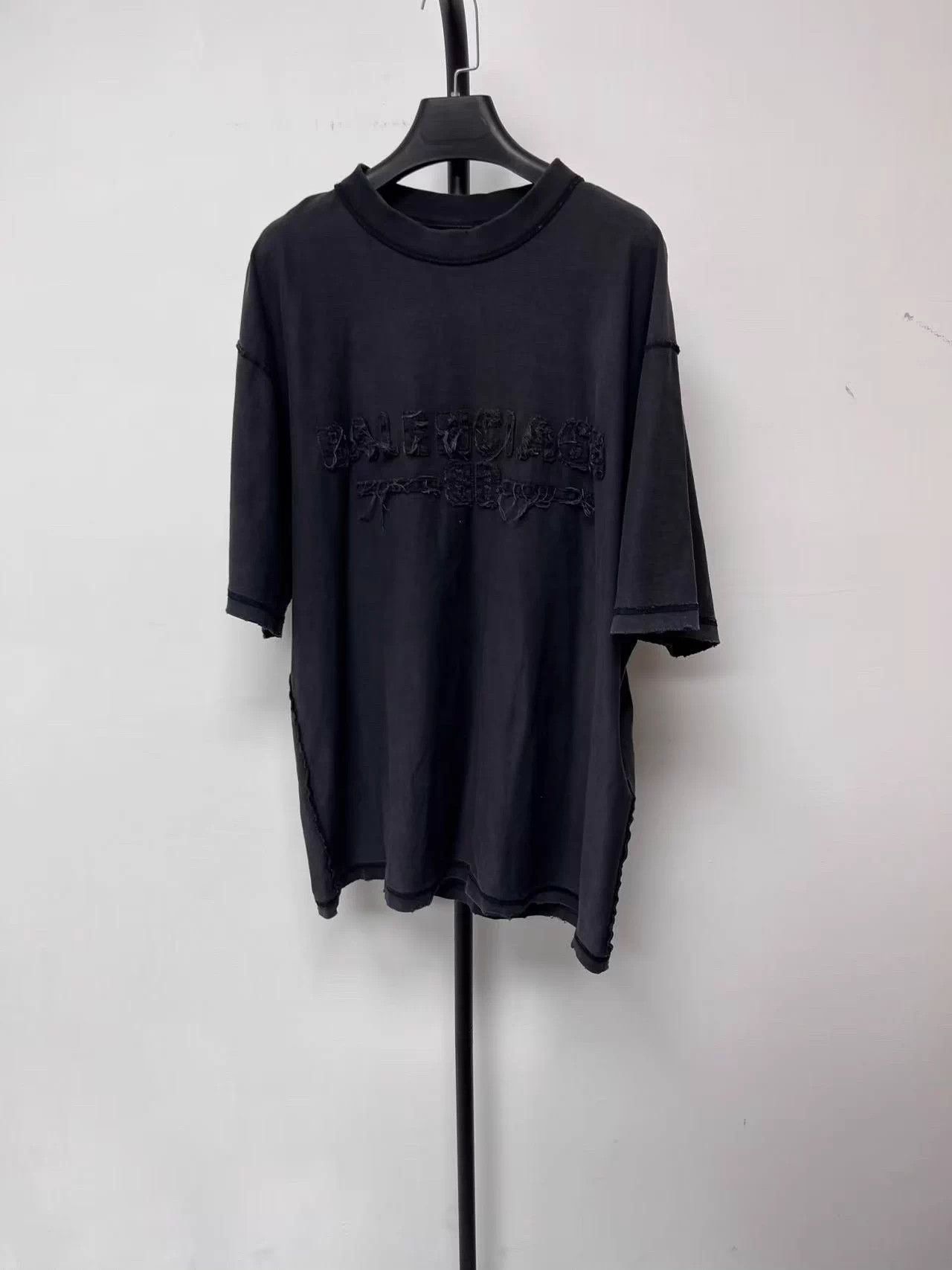 Balenciaga Balenciaga logo short sleeve regular Tee black M Size US M / EU 48-50 / 2 - 1 Thumbnail