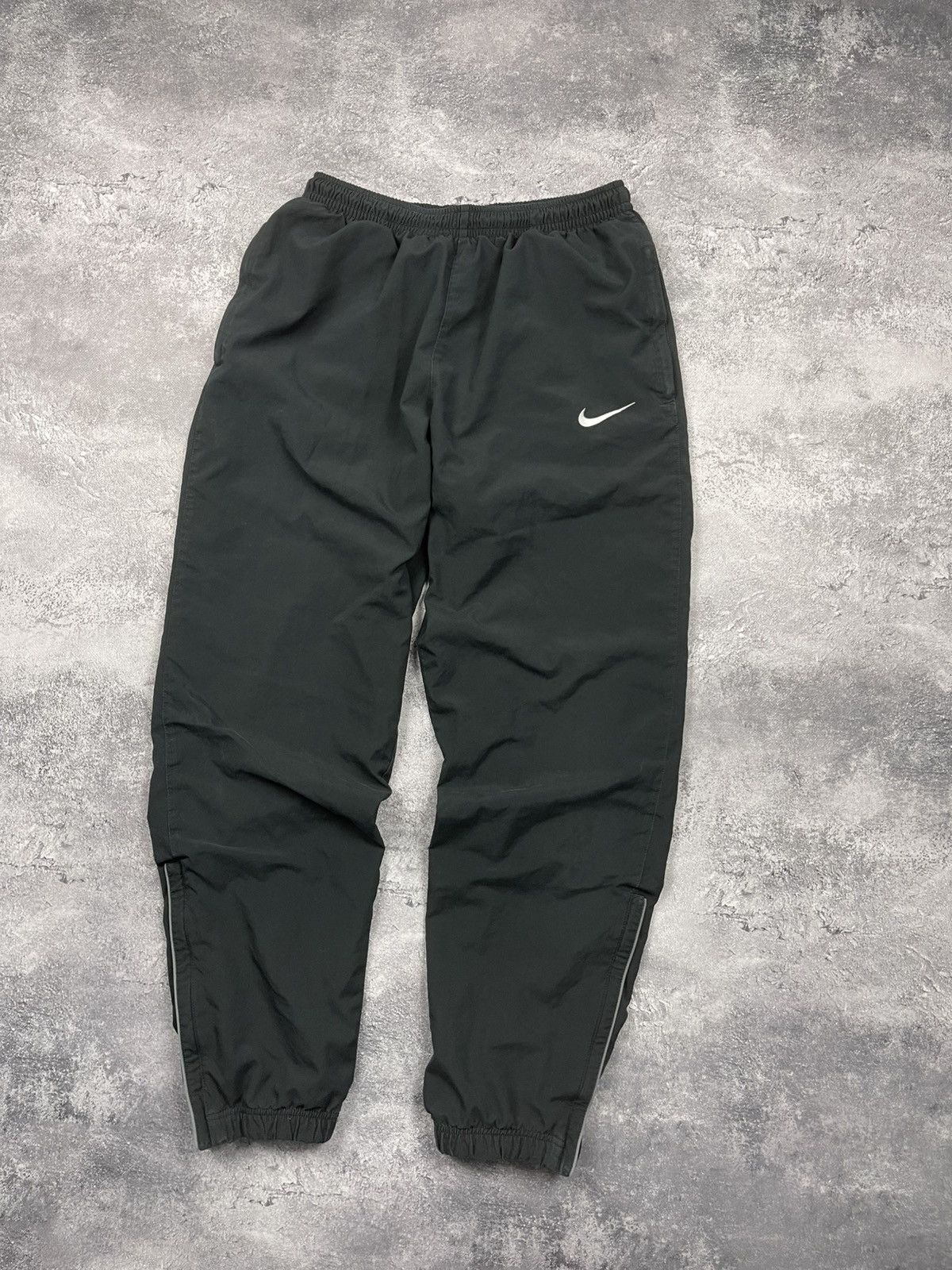 Nike Vintage Y2K Nike Drill Nylon Track Pants Joggers Sweatpants Size US 32 / EU 48 - 2 Thumbnail