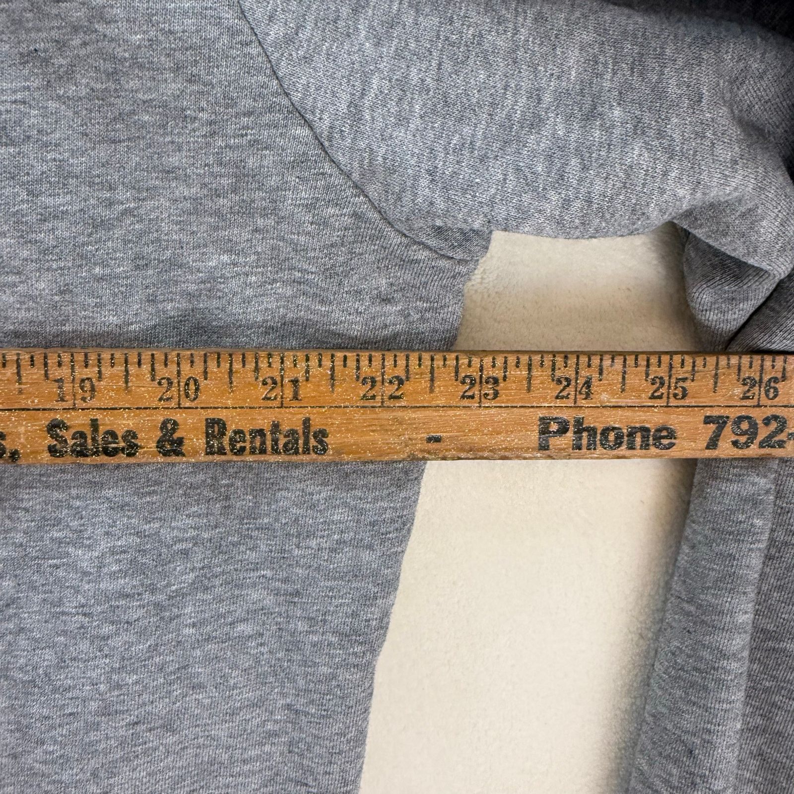 Lucky Brand LUCKY BRAND X DISNEY MICKEY N FRIENDS L GRAY HOODIE UNISEX Size US L / EU 52-54 / 3 - 6 Thumbnail