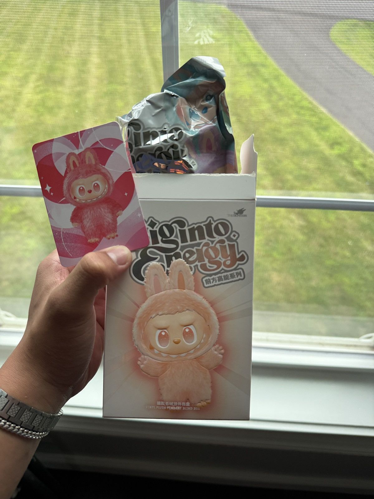 POP MART BIG INTO ENERGY “LOVE” LABUBU Size ONE SIZE - 1 Thumbnail