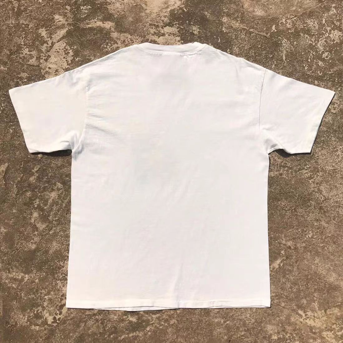 Vintage White street retro crocodile print tee Size US M / EU 48-50 / 2 - 2 Thumbnail