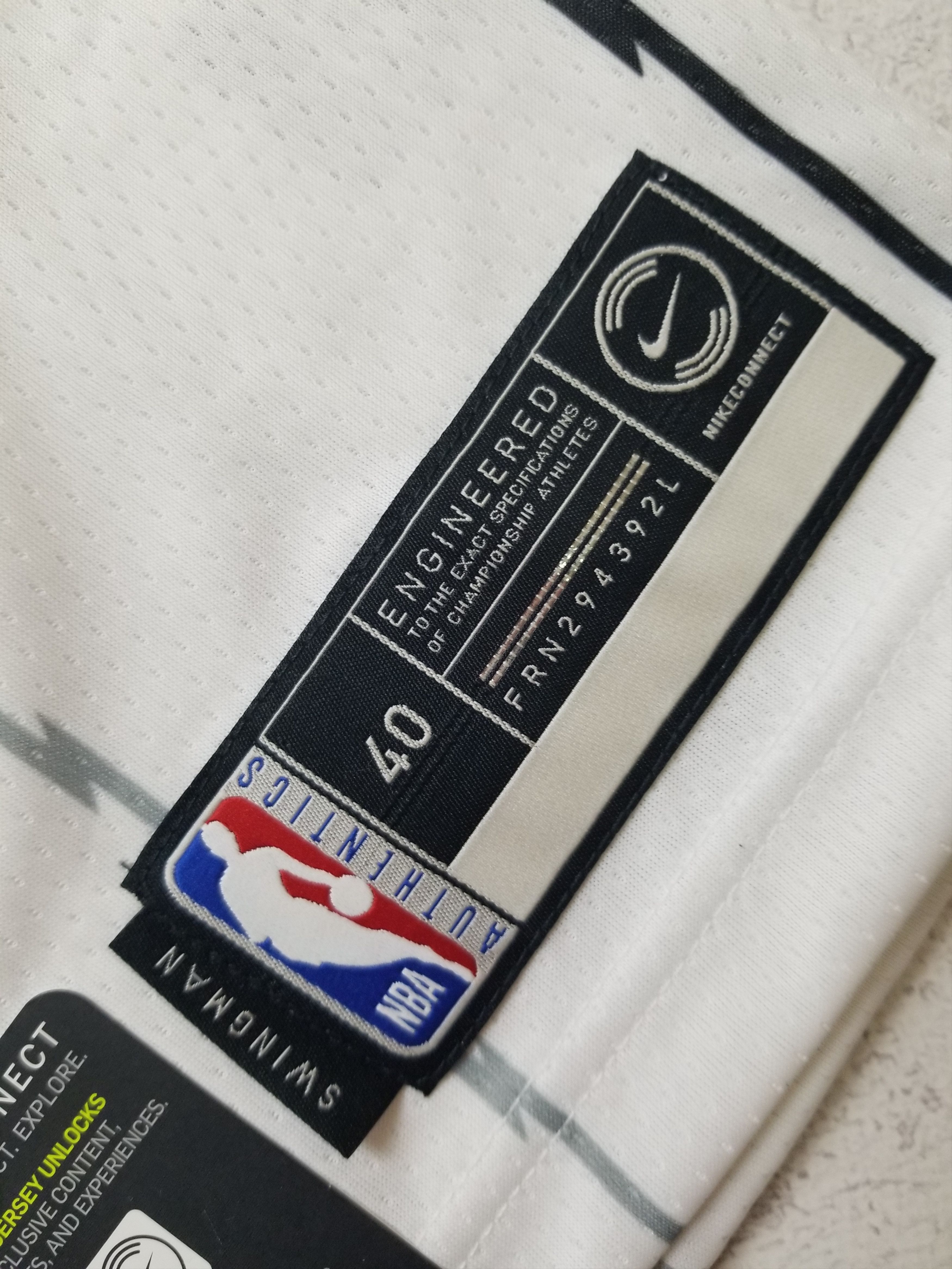 Nike New Nike Toronto Raptors Retro Swingman Jersey Blank Size US S / EU 44-46 / 1 - 16 Thumbnail