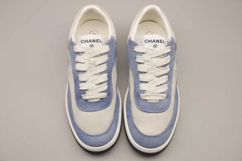 Chanel chanel blue and white suede low-top sneakers Size US 10 / EU 43 - 4 Thumbnail