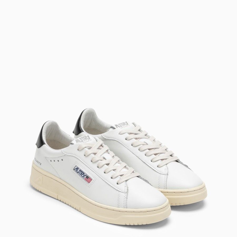 AUTRY o1d2blof0824 Low-Top Sneakers in White & Black Size US 9 / IT 39 - 2 Thumbnail