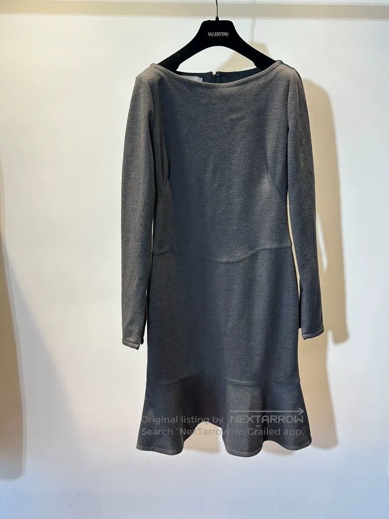 Valentino Valentino dress Size M / US 6-8 / IT 42-44 - 1 Thumbnail