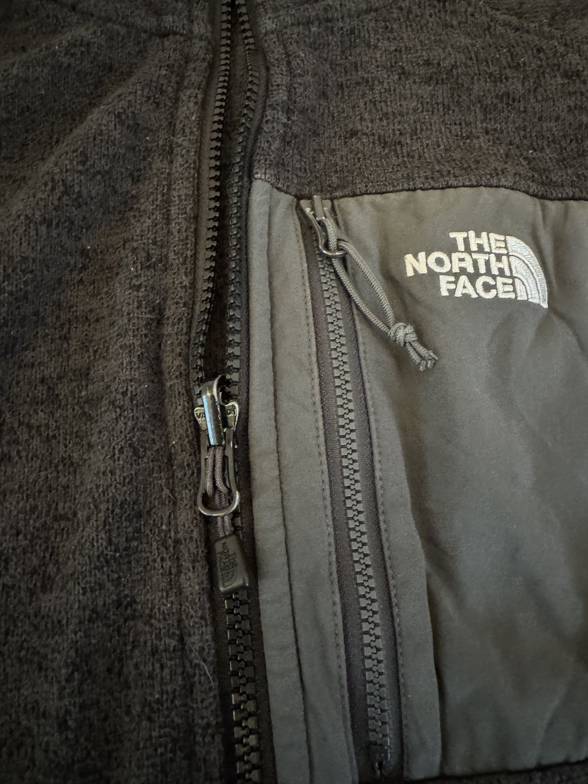 The North Face × Vintage The North Face Sherpa polar fleece logo vintage zip black Size US M / EU 48-50 / 2 - 4 Thumbnail