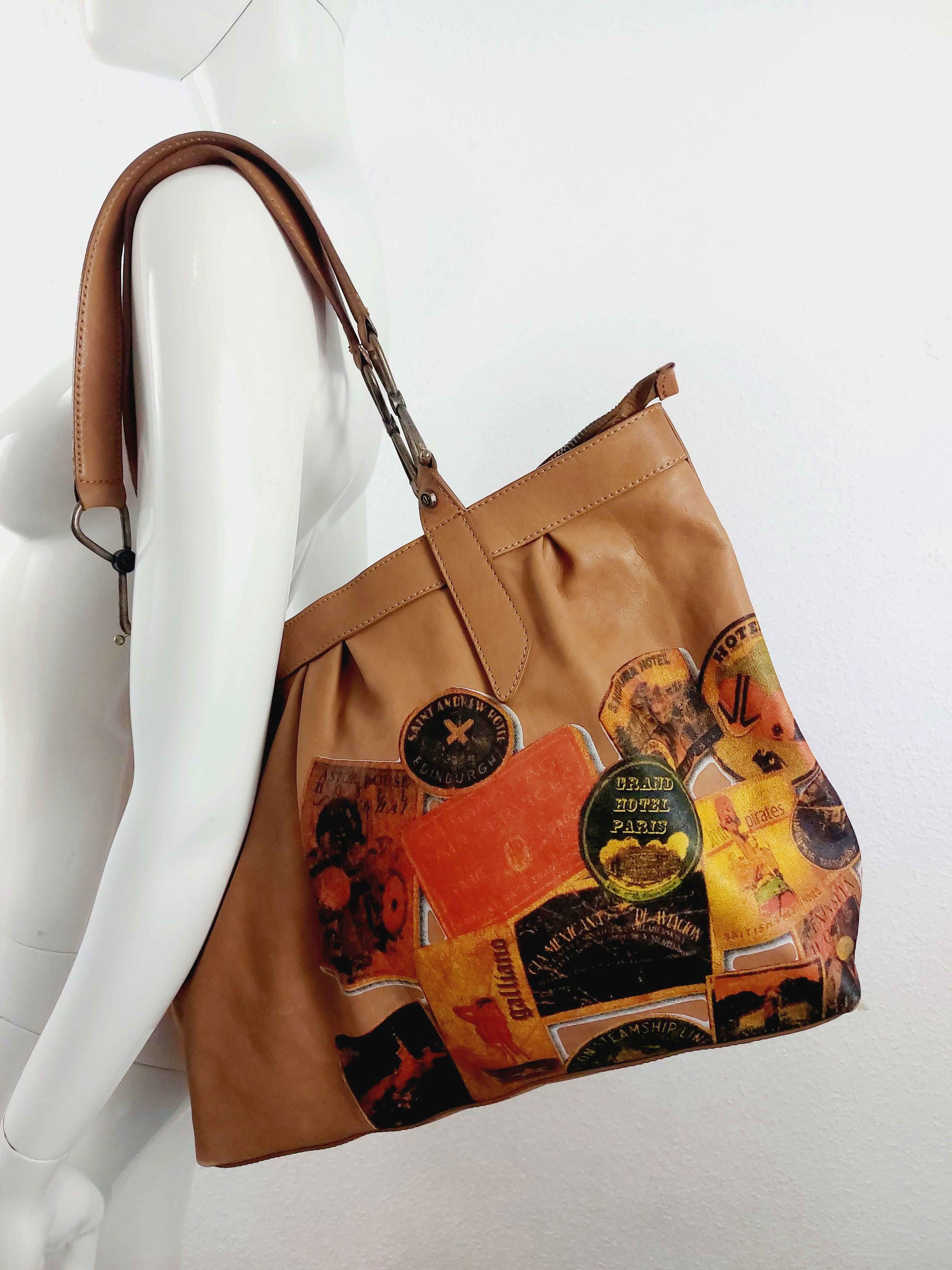 John Galliano John Galliano Newspaper Gazette Stamp Leather Shoulder Bag Size ONE SIZE - 3 Thumbnail