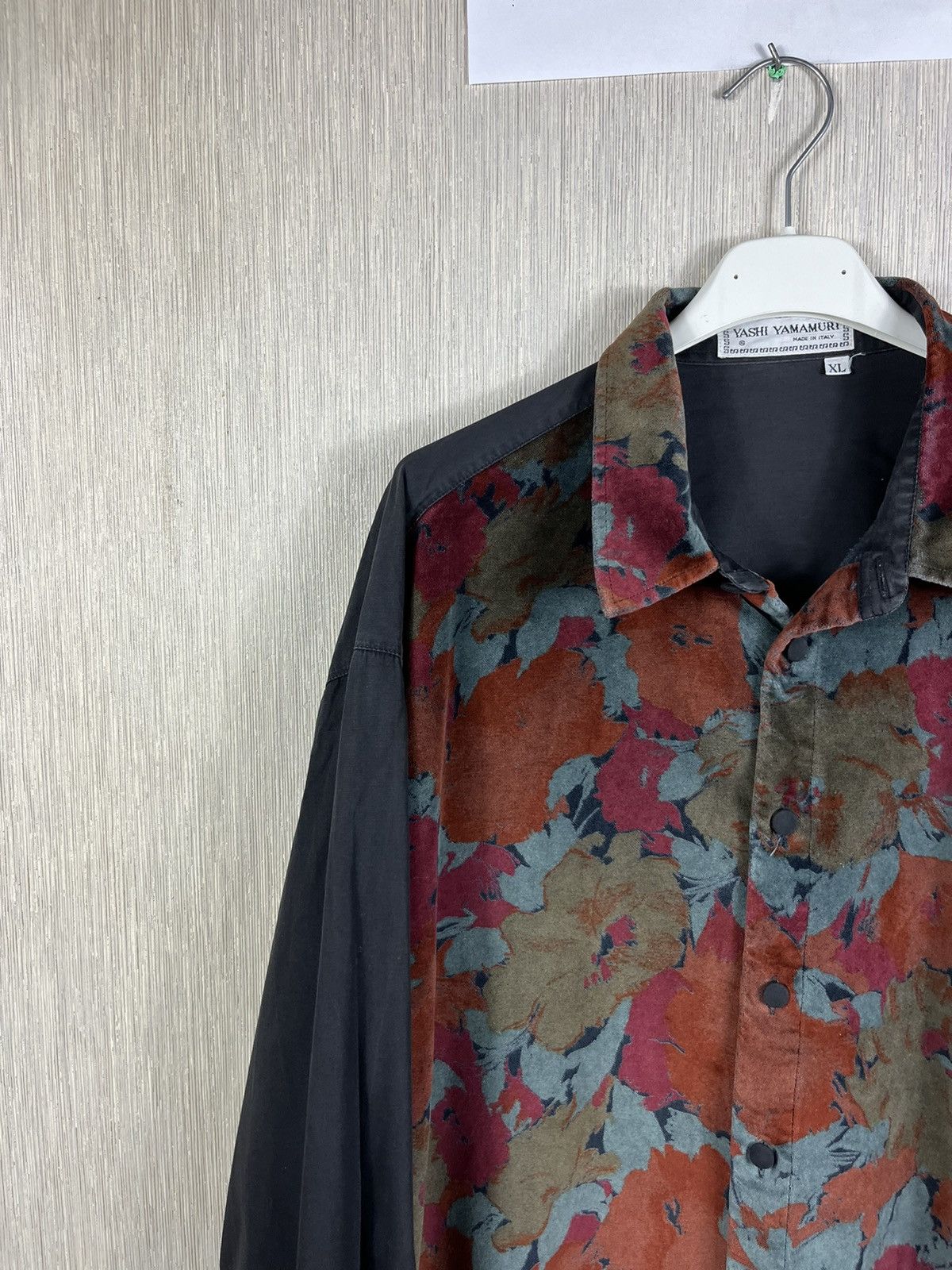 Designer × Vintage × Yashi Yamamuri Vintage Yashi Yamamuri velvet velour floral print art shirt Size US XL / EU 56 / 4 - 4 Thumbnail