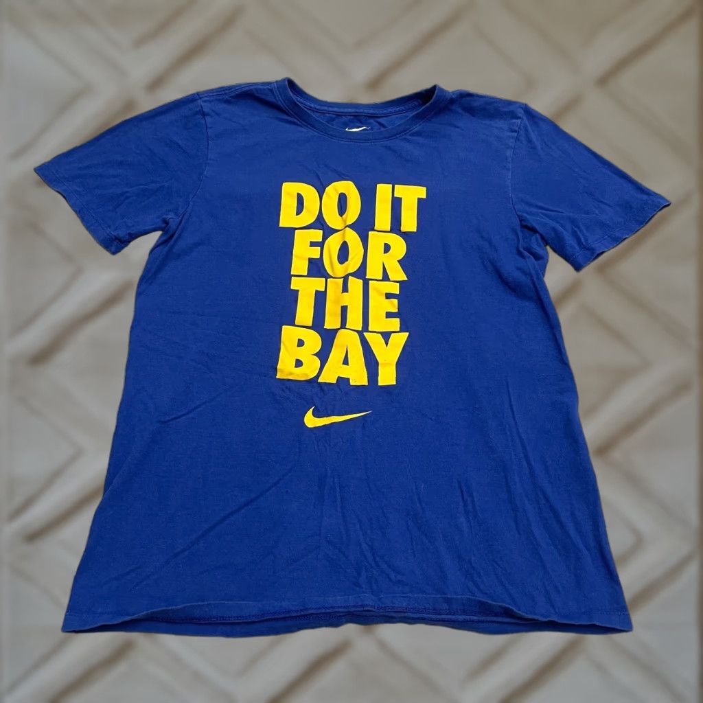 Nike Nike T-Shirt Womens Small Blue Athletic Fit Crew Neck Casual Top Size S / US 4 / IT 40 - 1 Thumbnail