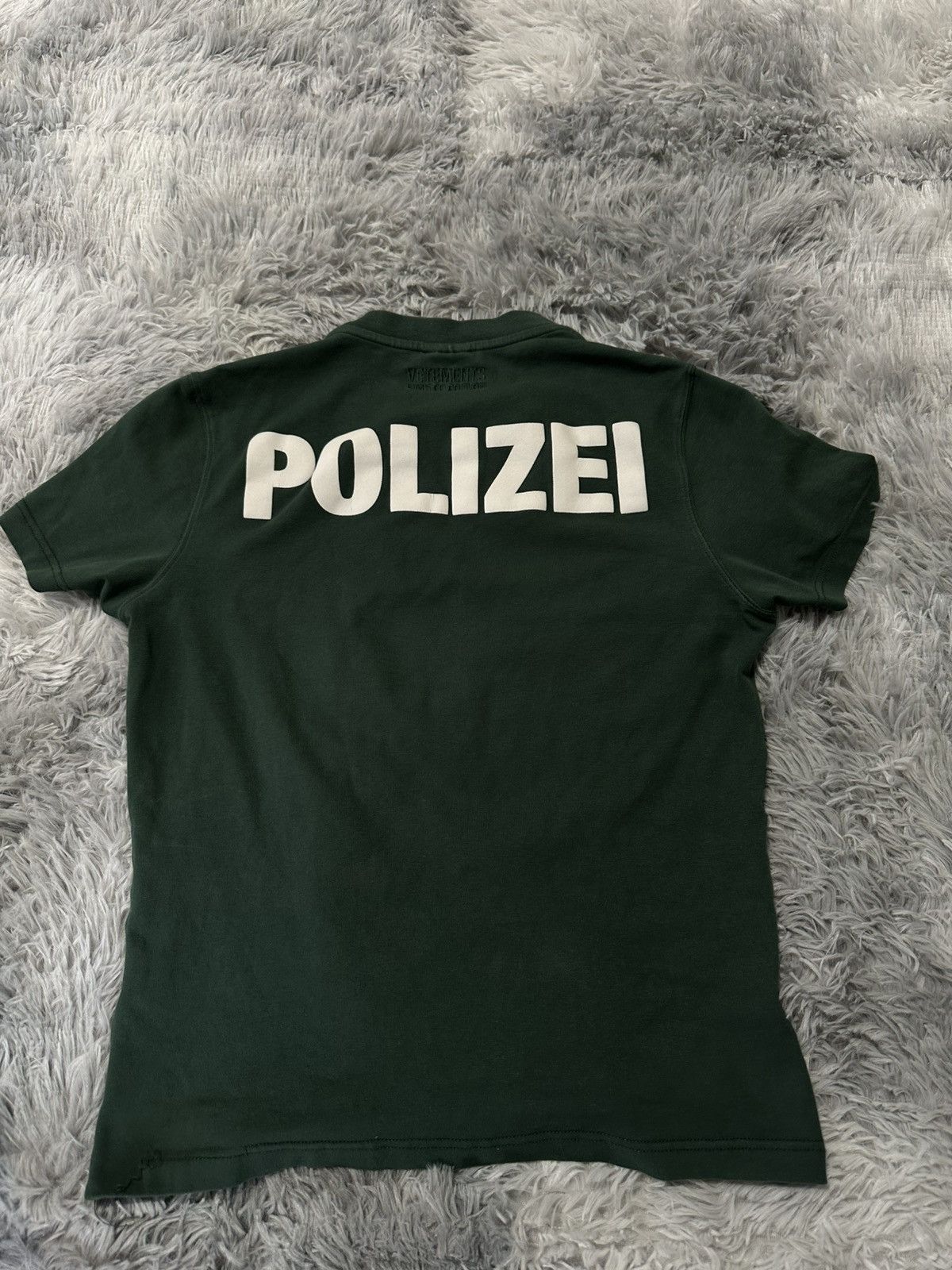 Vetements vetements polizei tee Size US XS / EU 42 / 0 - 2 Thumbnail