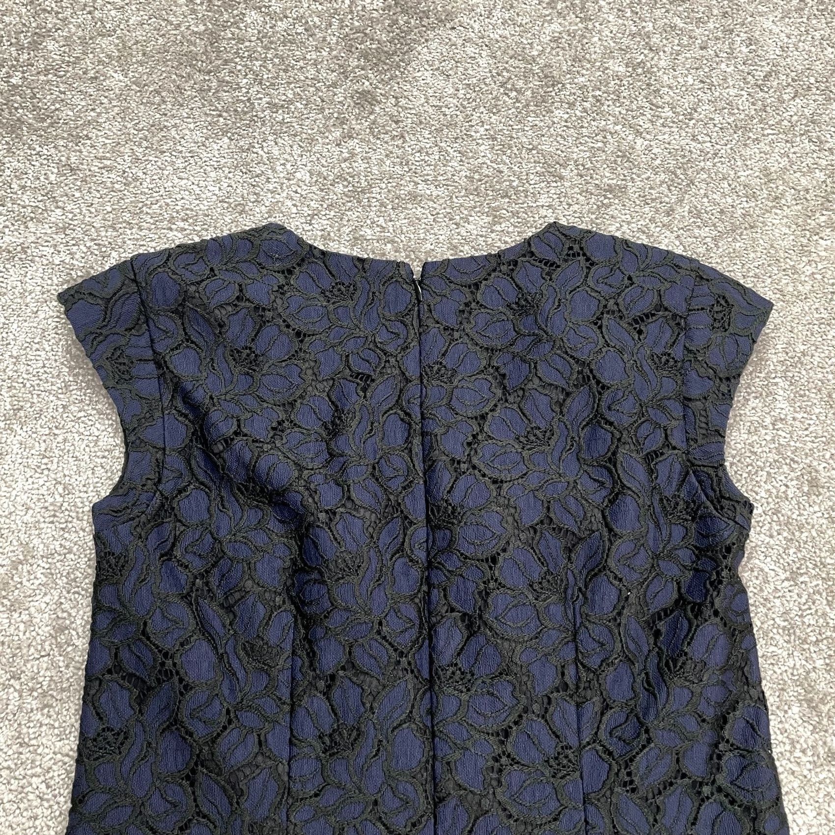 J.Crew J.Crew Embroidered Lace Midi Dress Womens 00 Nayvy Blue Floral V-Neck Cap Sleeve Dress Size XXS / US 00 / IT 34 - 3 Thumbnail
