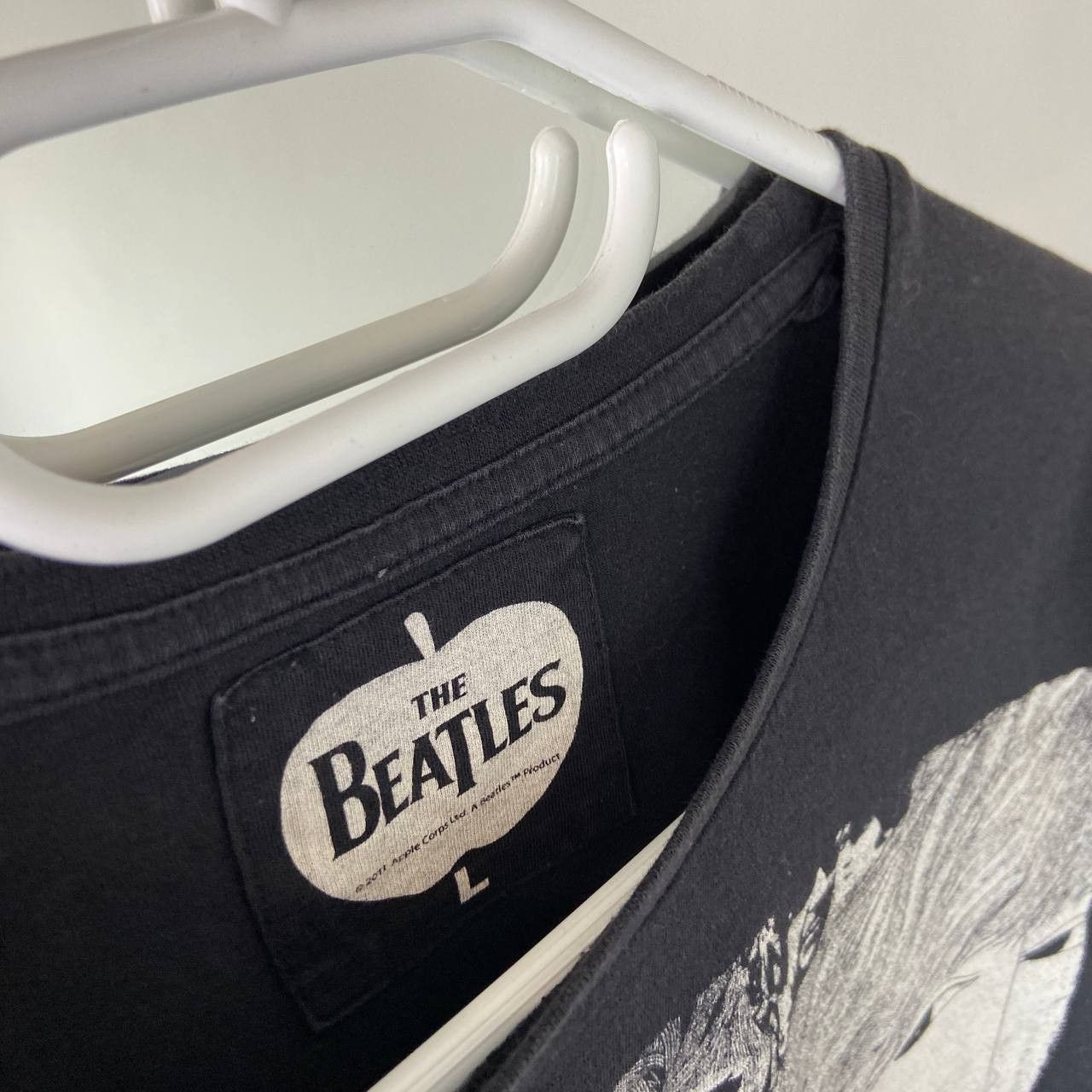 Band Tees The Beatles Revolver x Apple Vintage Rock Band T-Shirt Size US L / EU 52-54 / 3 - 4 Thumbnail