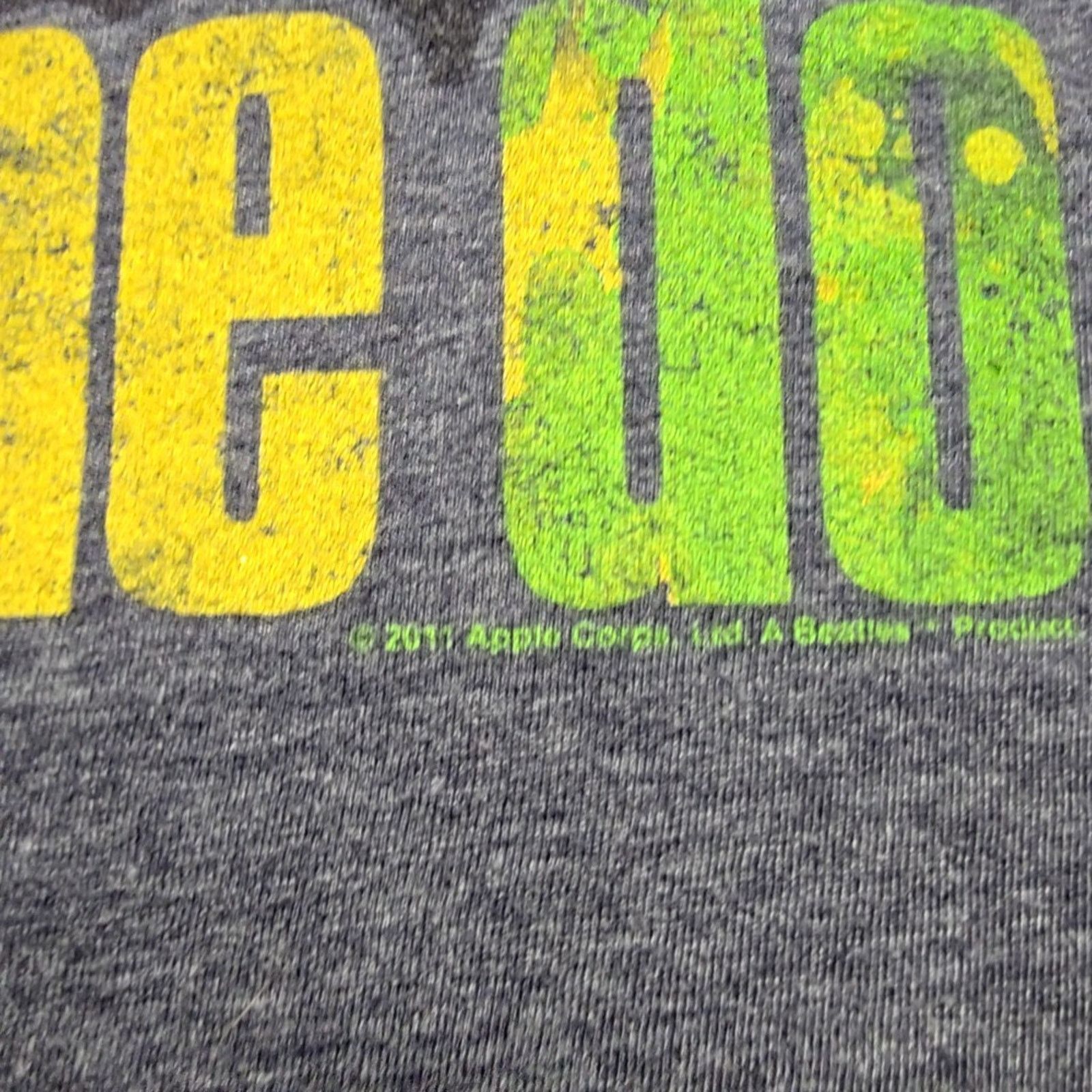 Old Navy The Beatles Love Me Do Shirt Womens Blue Medium Graphic Tee Size M / US 6-8 / IT 42-44 - 3 Thumbnail