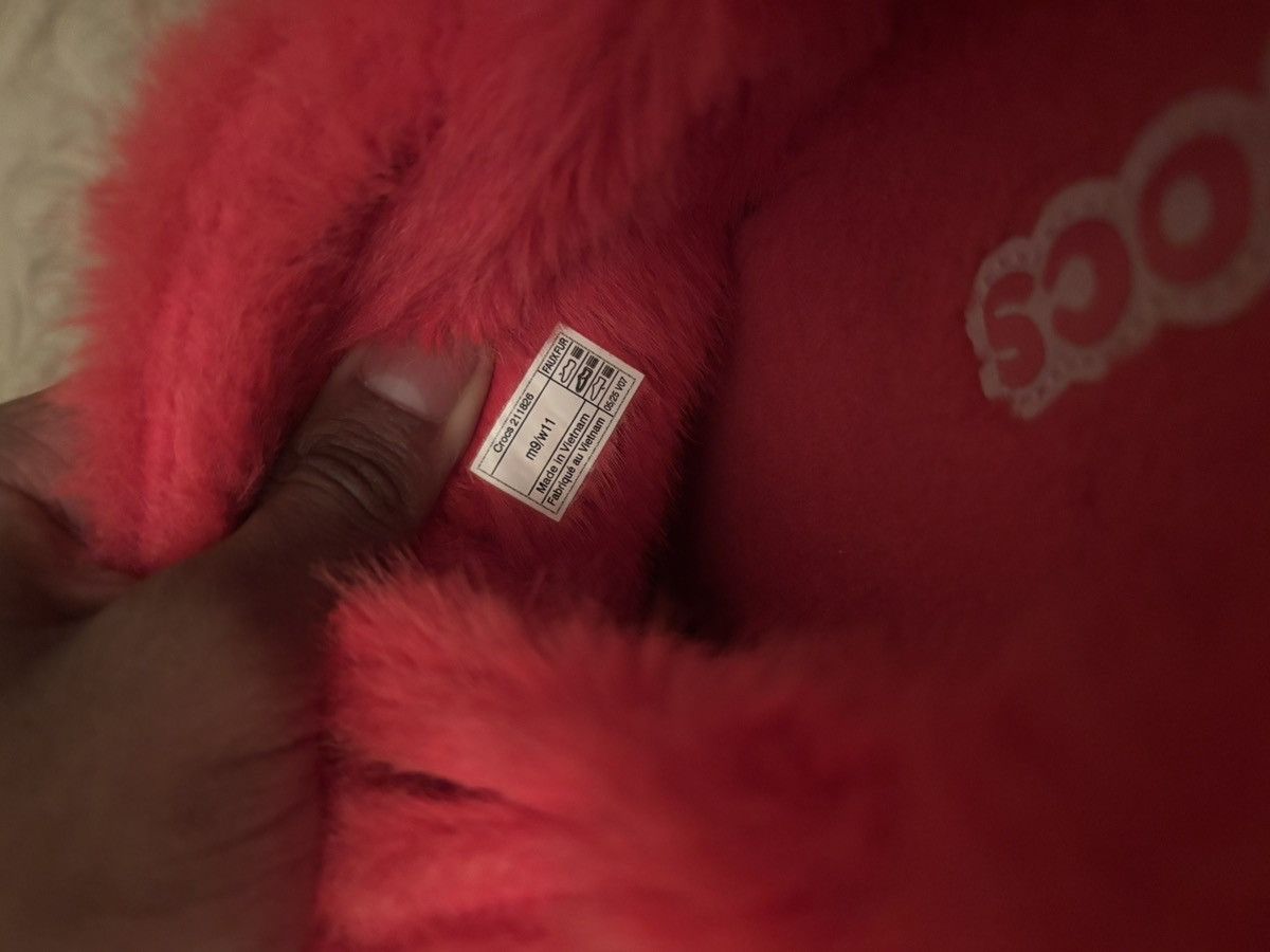 Crocs Pink Fur Crocs Size US 9 / EU 42 - 4 Thumbnail
