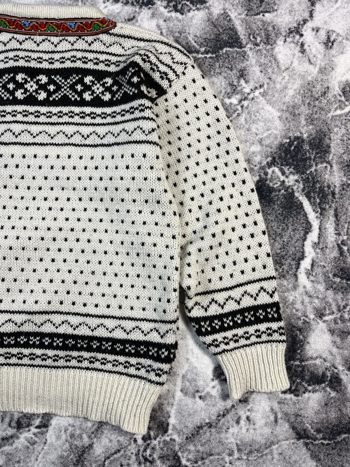 Vintage Norwegian Wool Knit Sweater Traditional Nordic Design XL XXL Size US XL / EU 56 / 4 - 16 Thumbnail