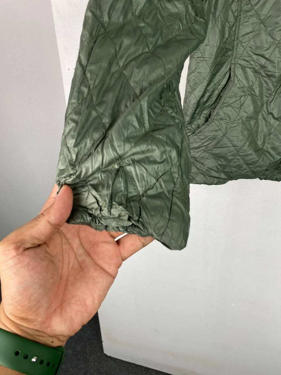 Japanese Brand vintage uniqlo japanese brands quilted light puffer jacket Size US M / EU 48-50 / 2 - 4 Thumbnail