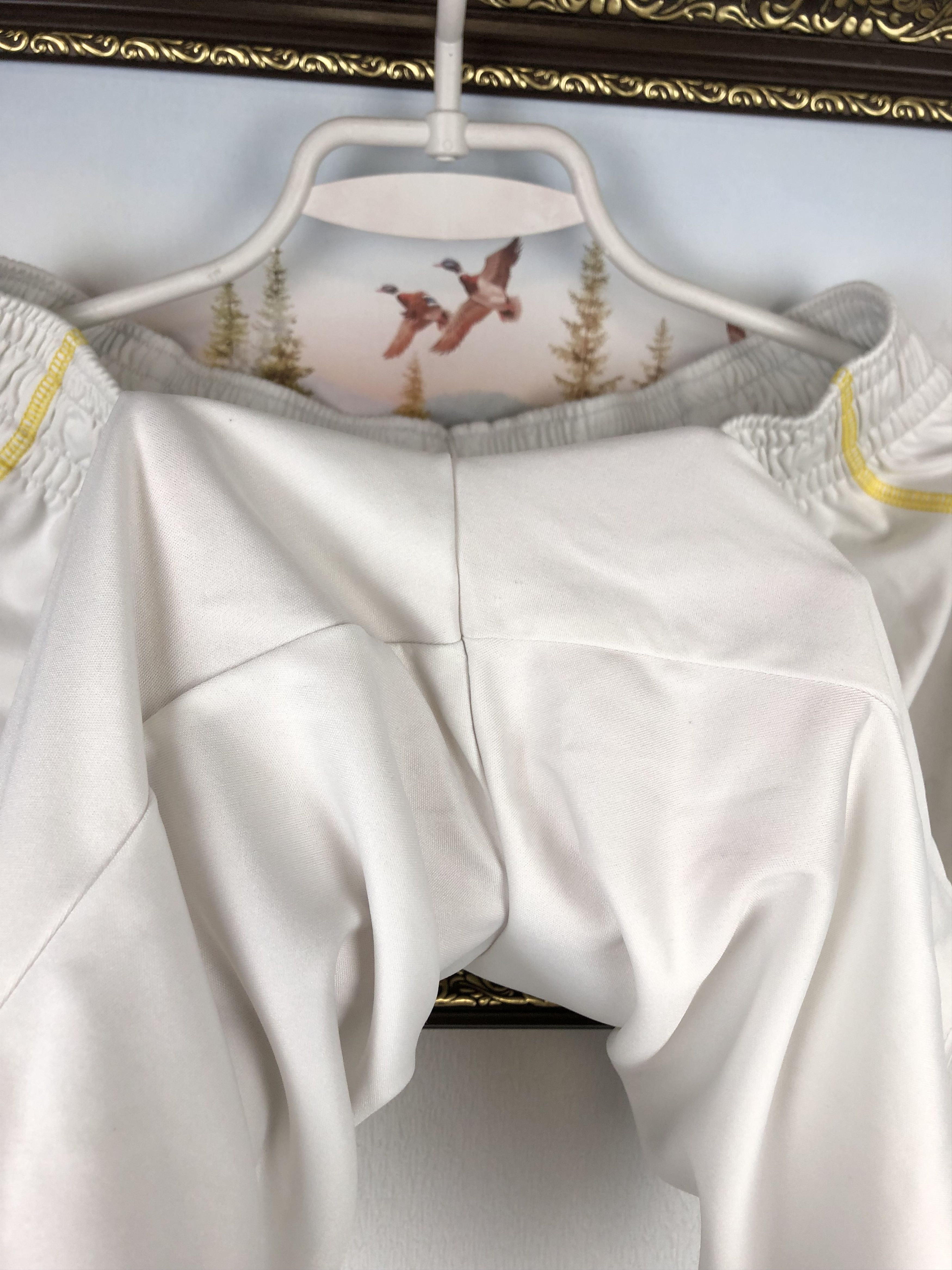 Adidas Vintage Adidas Real Madrid Football Shorts Soccer White L Size US 34 / EU 50 - 5 Thumbnail