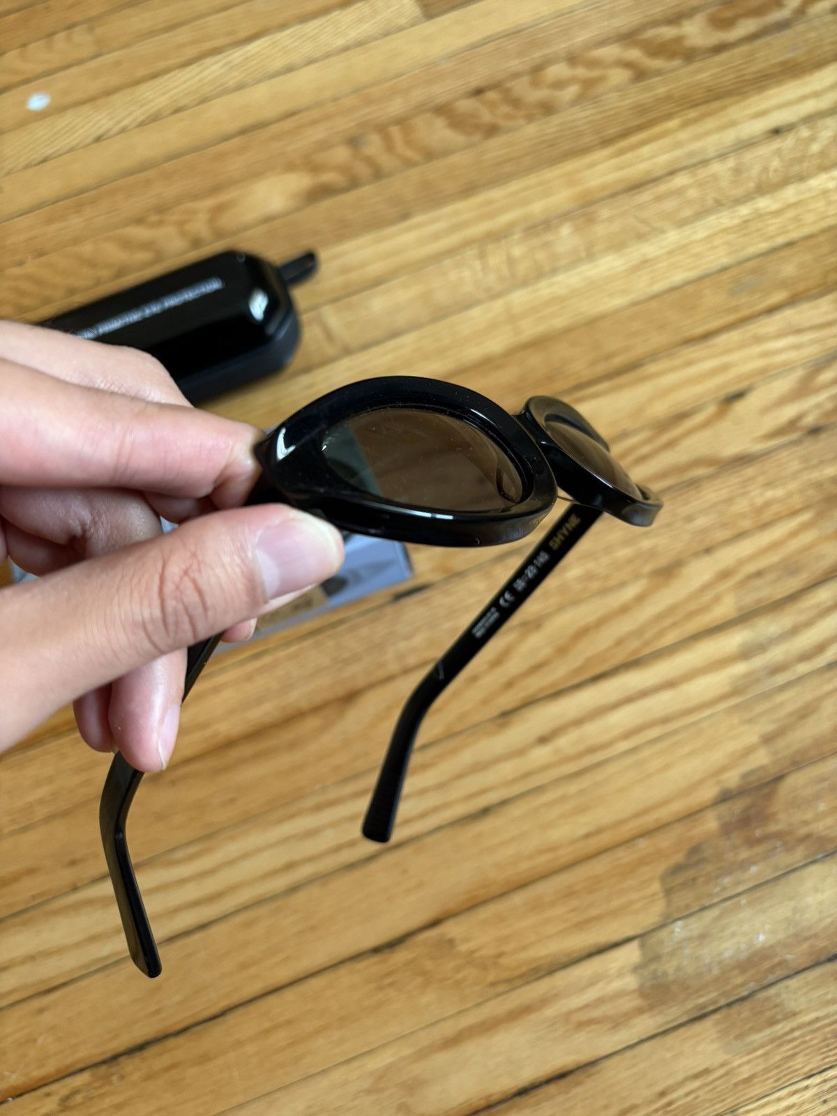 Brain Dead Brain Dead Shyne Sunglasses (Black) Size ONE SIZE - 4 Thumbnail