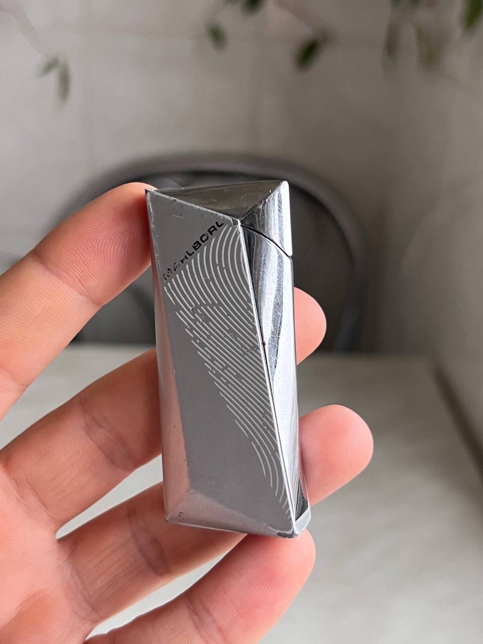 Marlboro × Vintage Y2K ELEGANCE MARLBORO GEOMETRIC METAL PUNK ROCK LIGHTER Size ONE SIZE - 5 Thumbnail