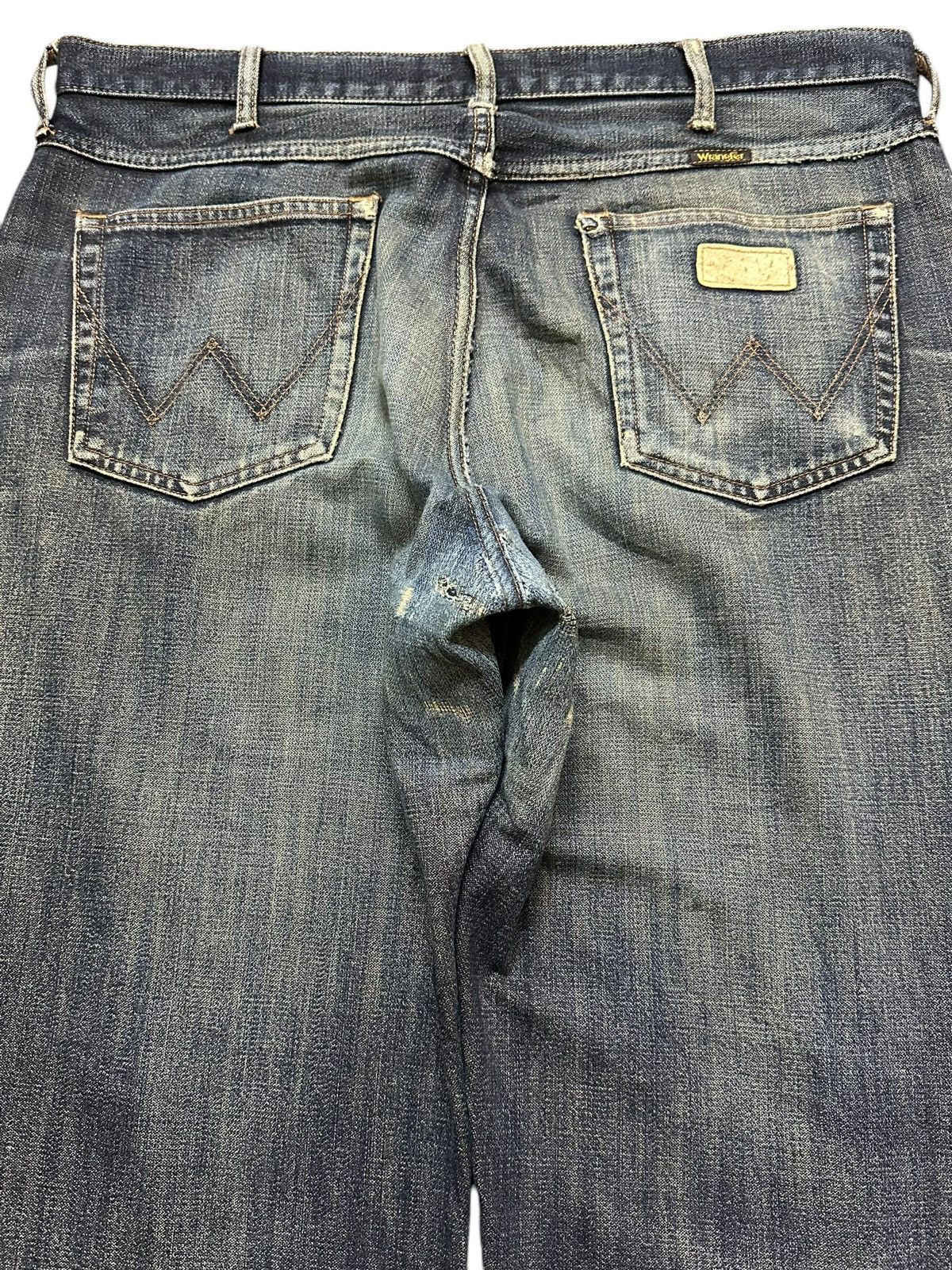Wrangler Vintage Wrangler Blue Faded Wash Style Loose Jeans Size US 36 / EU 52 - 5 Thumbnail