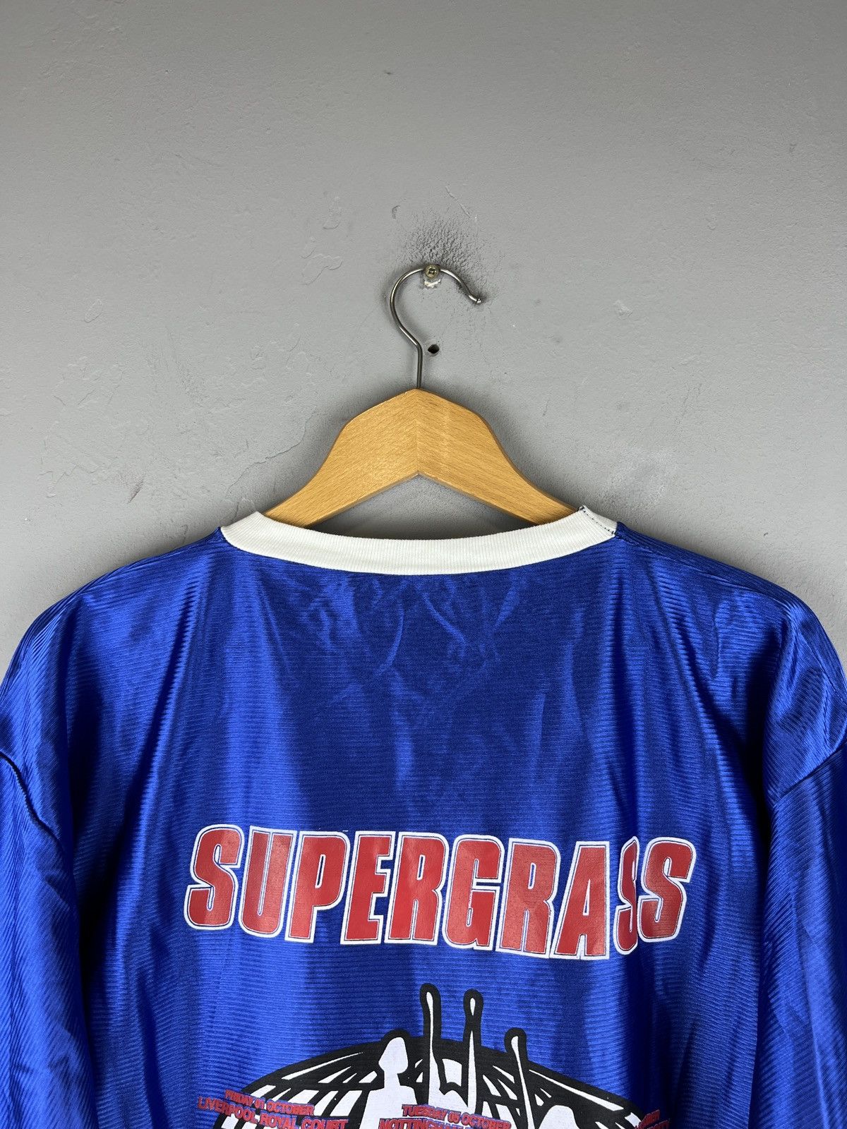 Band Tees 💥RARE💥 SUPERGRASS 1999 U.K TOUR JERSEY BAND TEE Y2K STYLE Size US XL / EU 56 / 4 - 8 Thumbnail