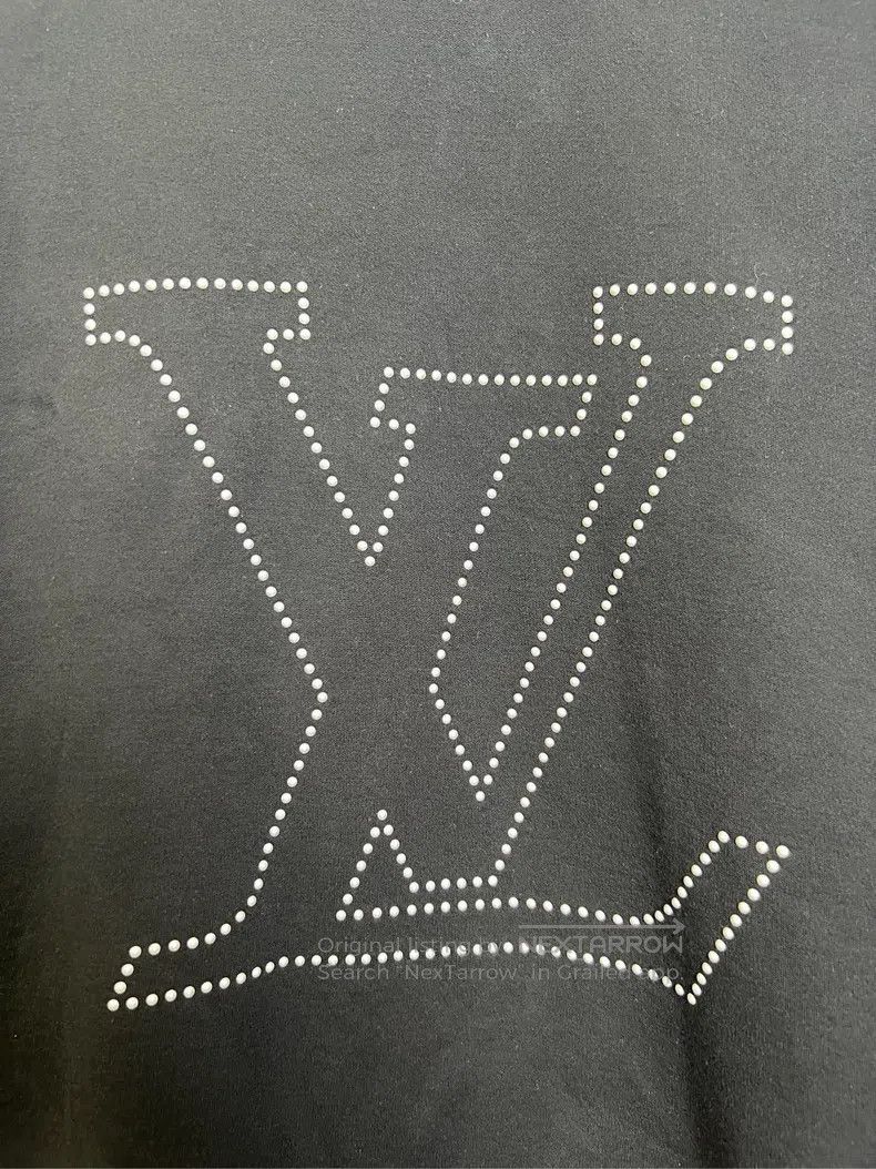 Louis Vuitton Louis Vuitton 25ss black studded logo sweatshirt Size US XS / EU 42 / 0 - 3 Thumbnail