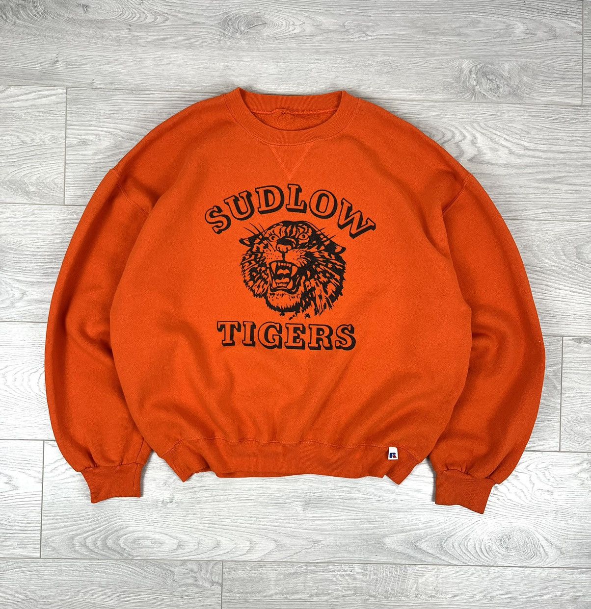 Russell Athletic Russel Athletic Vintage 90s Boxy Fit Sweatshirt Hoodie Size US M / EU 48-50 / 2 - 1 Thumbnail